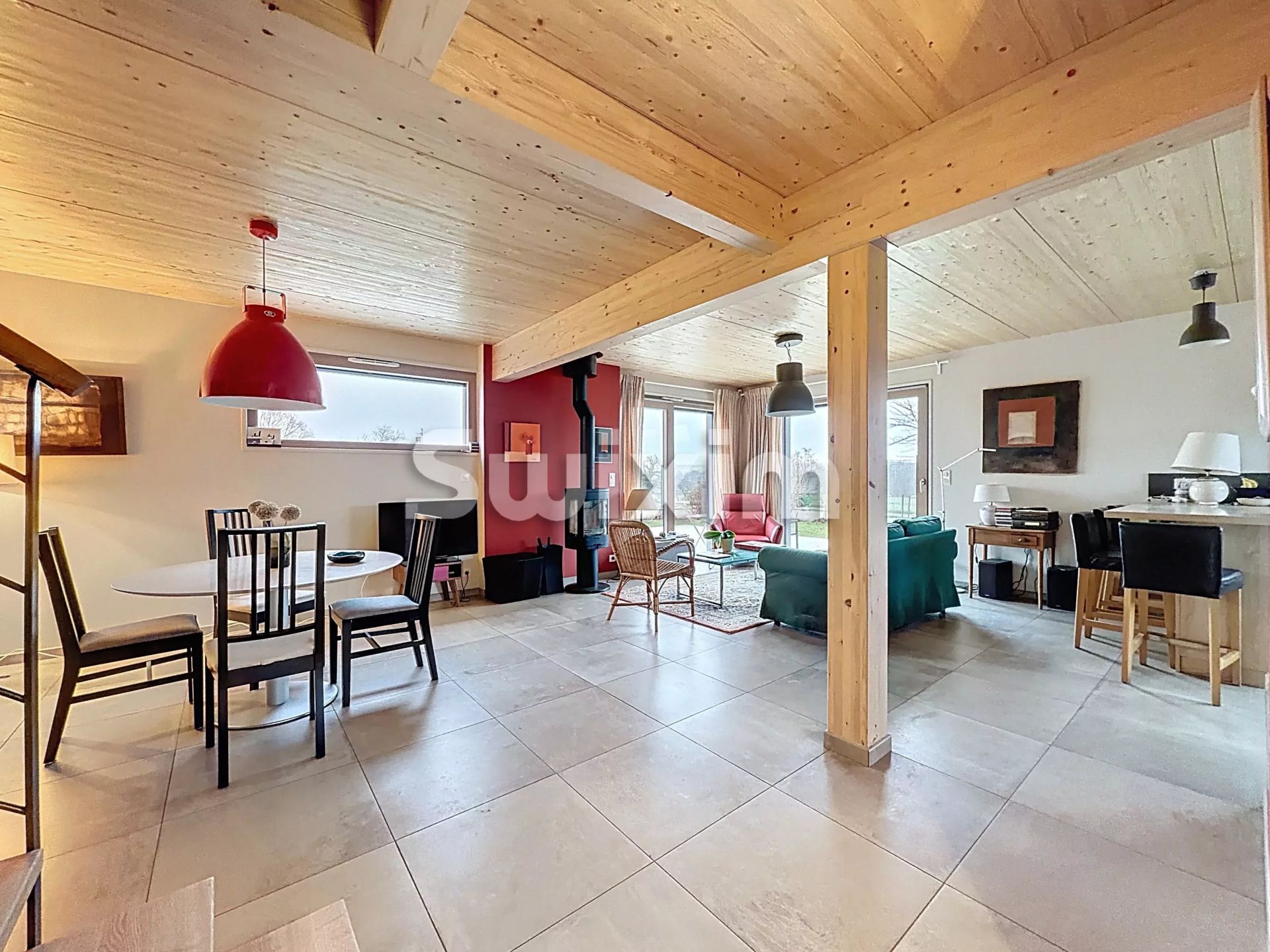 casa 6 Camere in vendita su Échenevex (01170)