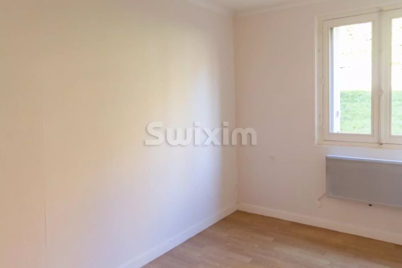 Location Appartement Saint-Claude 3&nbsp;Pièces 56.33&nbsp;m²