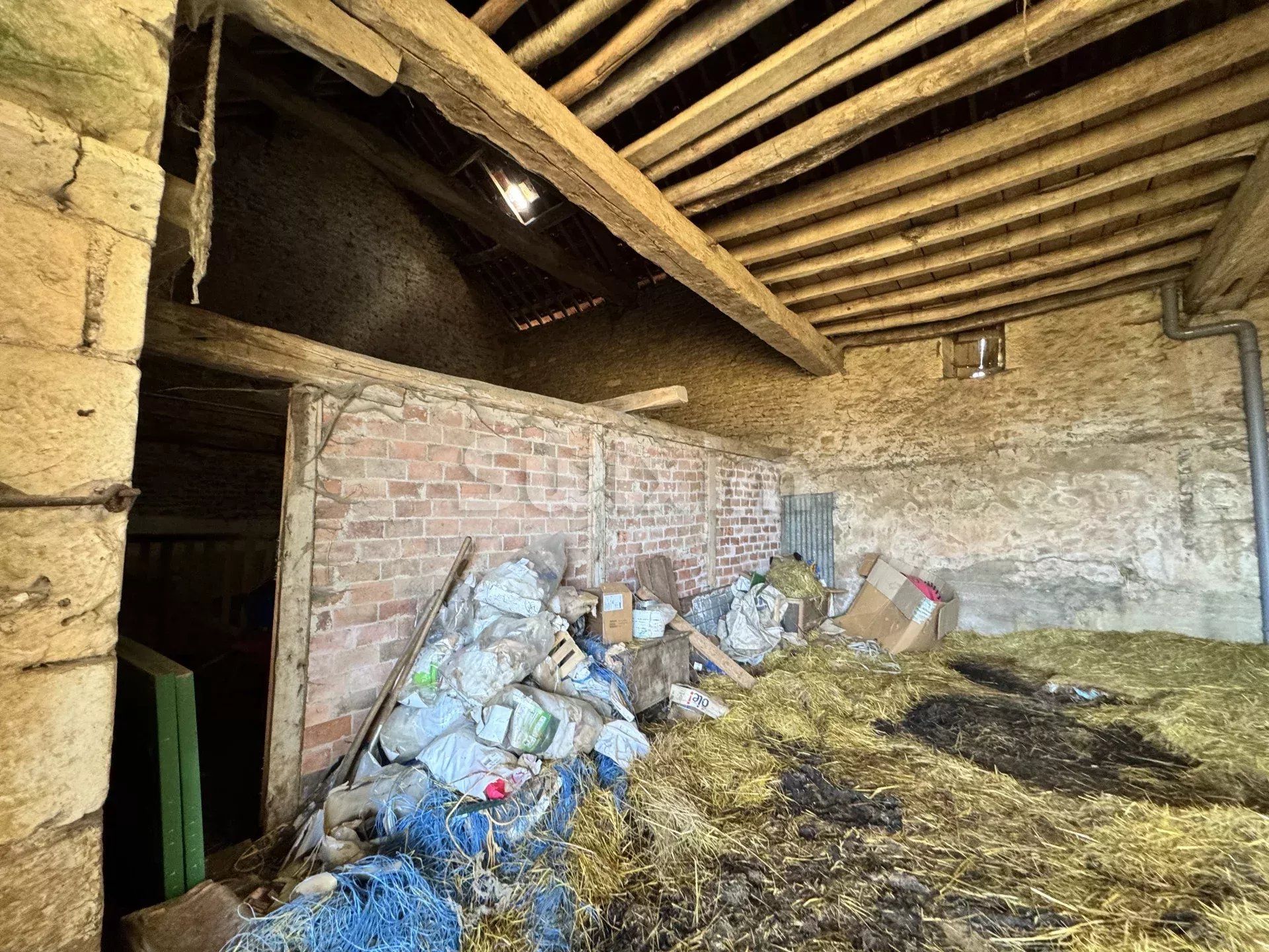 castello 8 Camere in vendita su Avallon (89200)