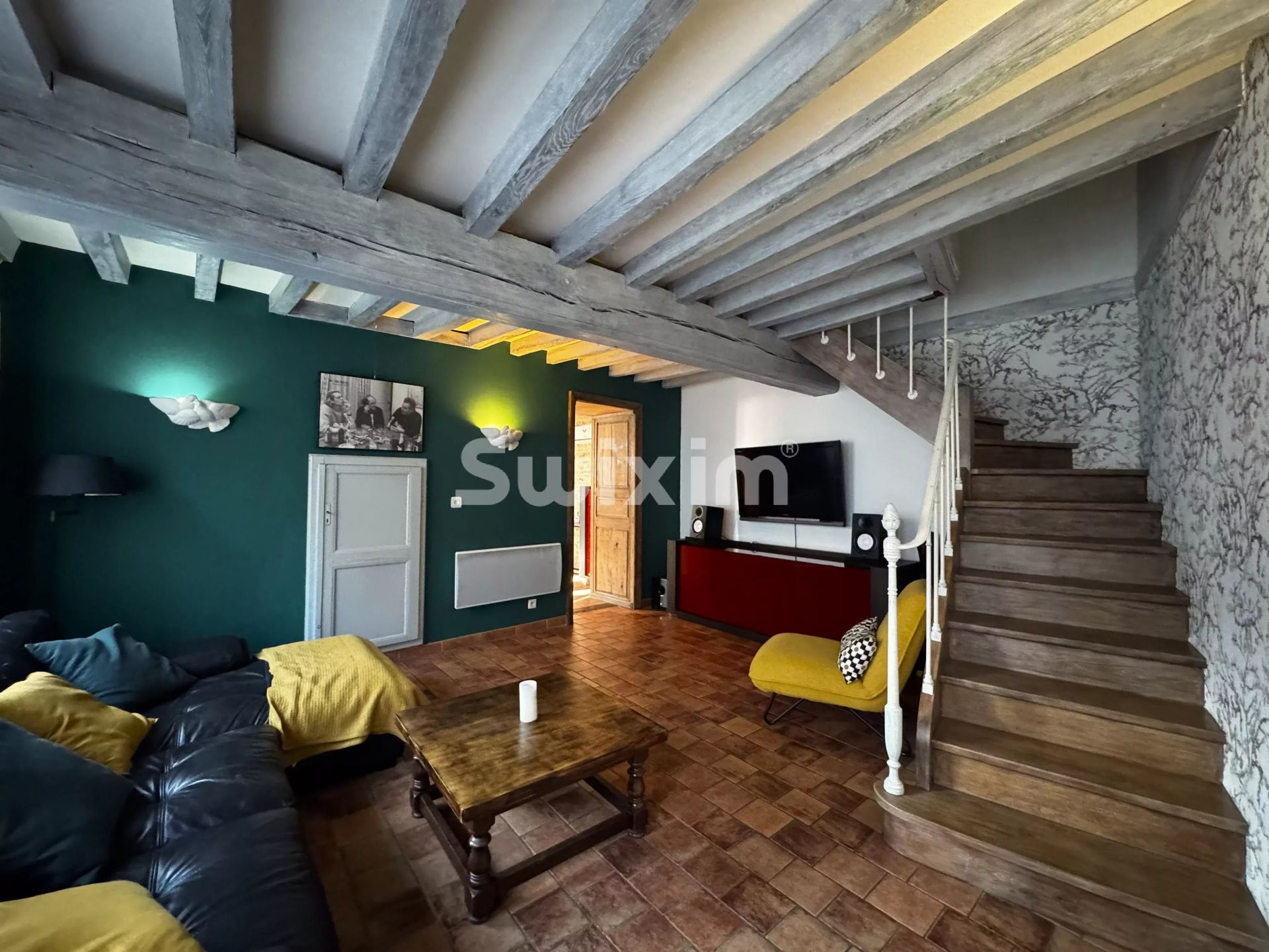 casa 6 Camere in vendita su Avallon (89200)