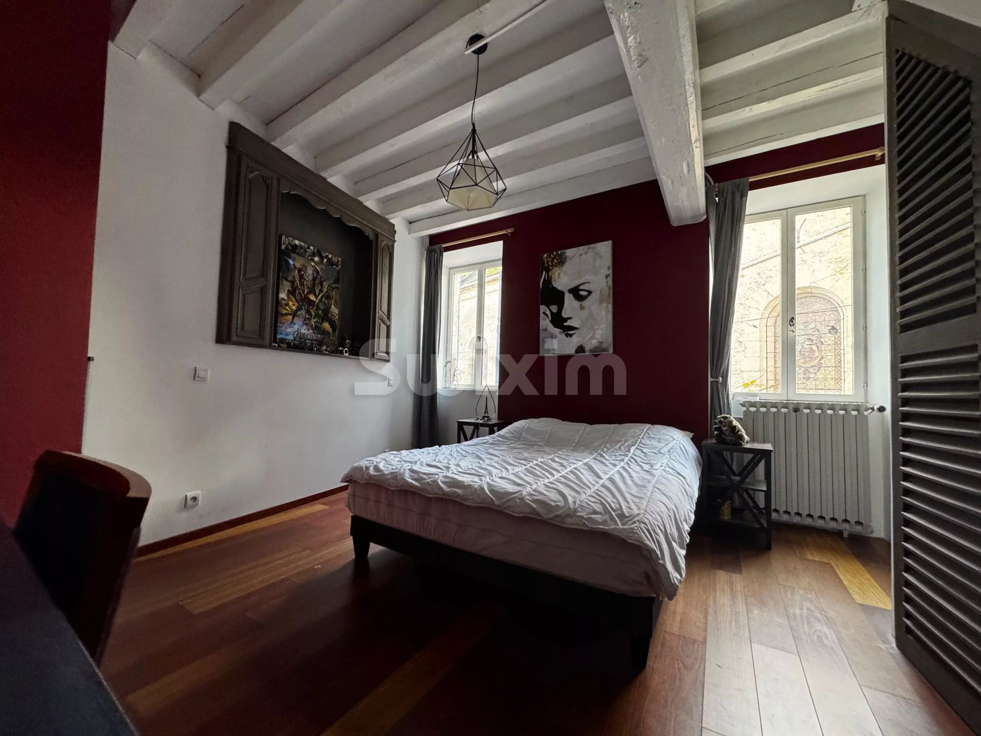 house 6 Rooms for sale on Avallon (89200)