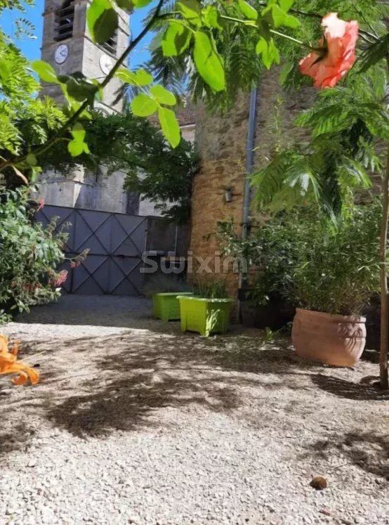 house 6 Rooms for sale on Avallon (89200)