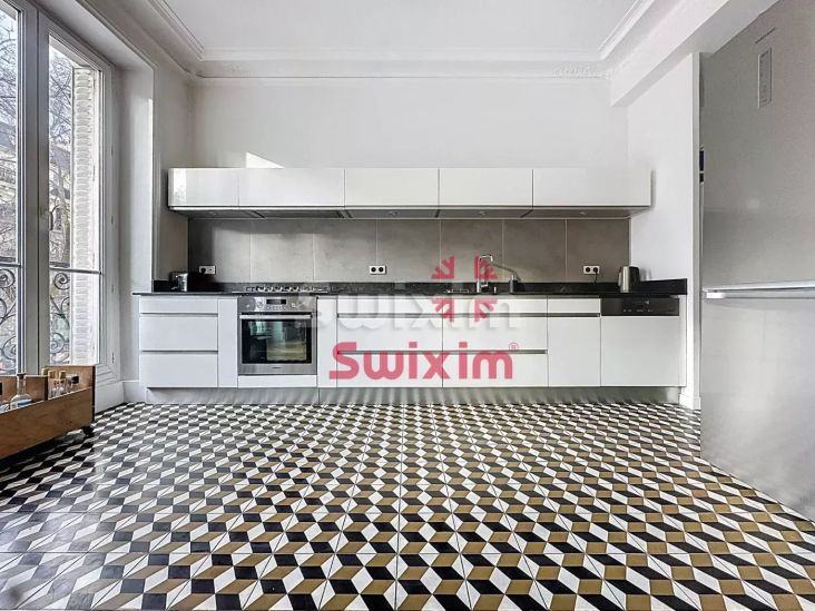 Vendita Appartamento Paris 10ème 6&nbsp;Camere 103&nbsp;m²