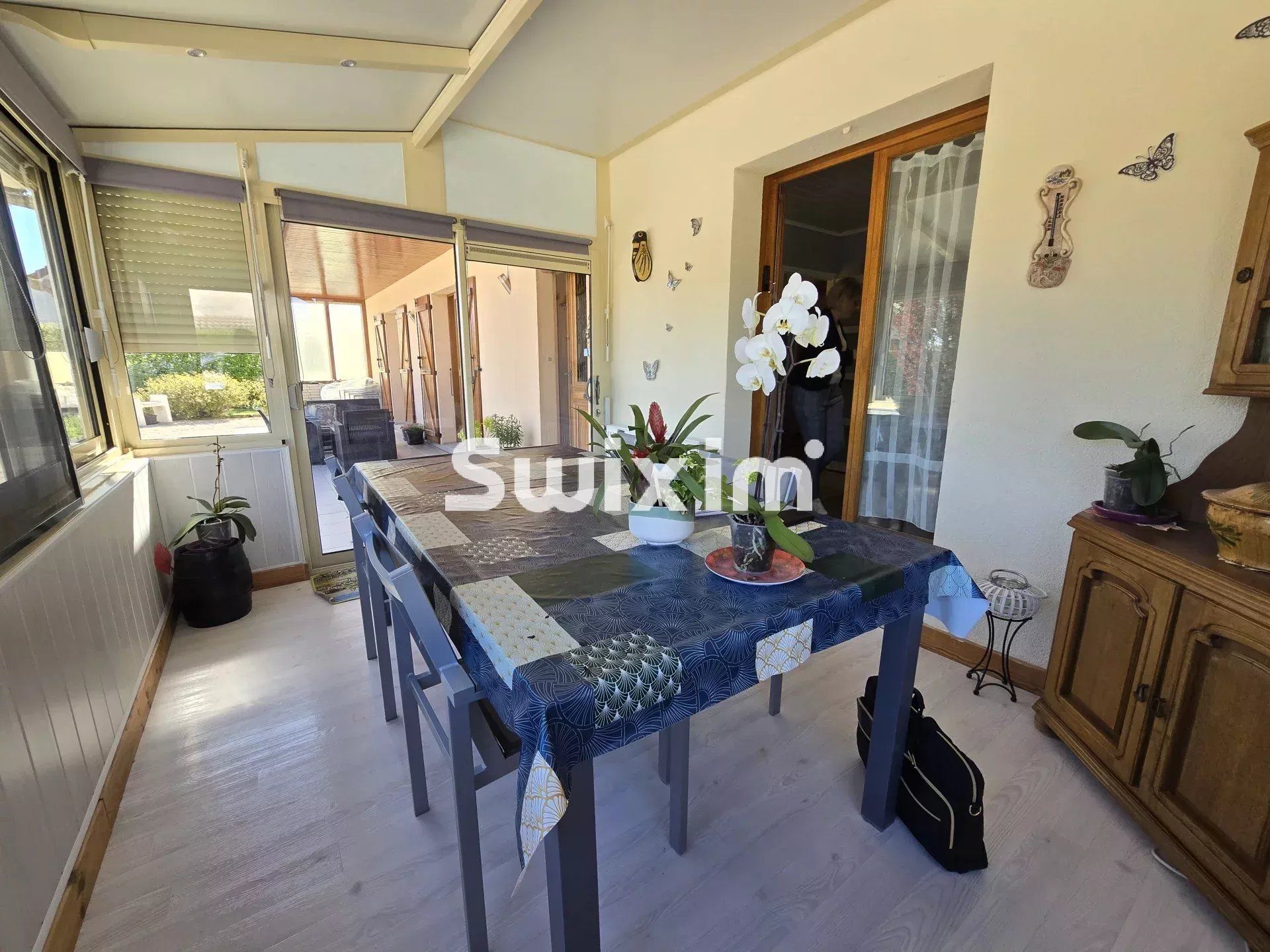 casa 6 Camere in vendita su Saint-Martin-en-Bresse (71620)