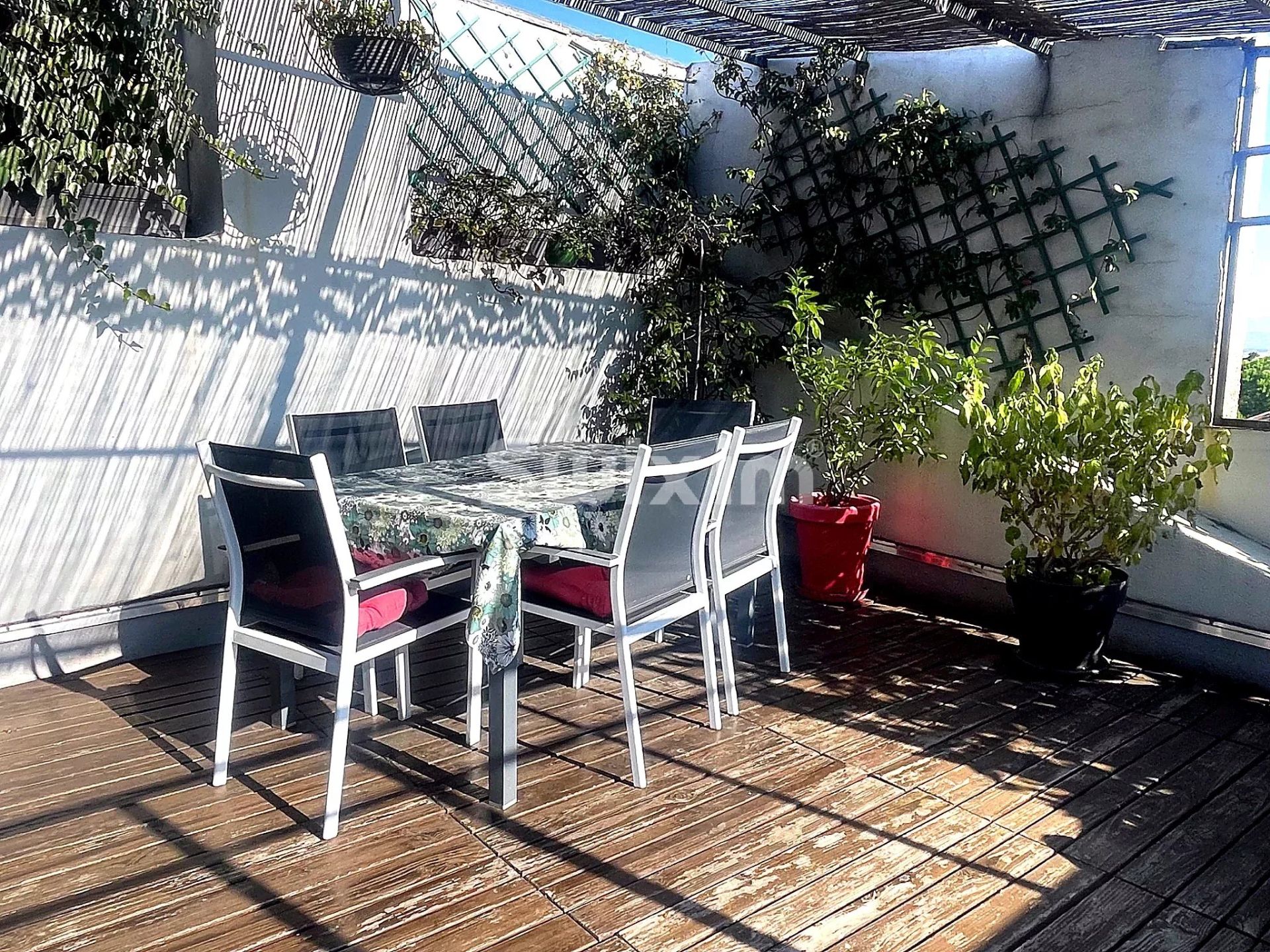 casa 5 Camere in vendita su Rochegude (26790)