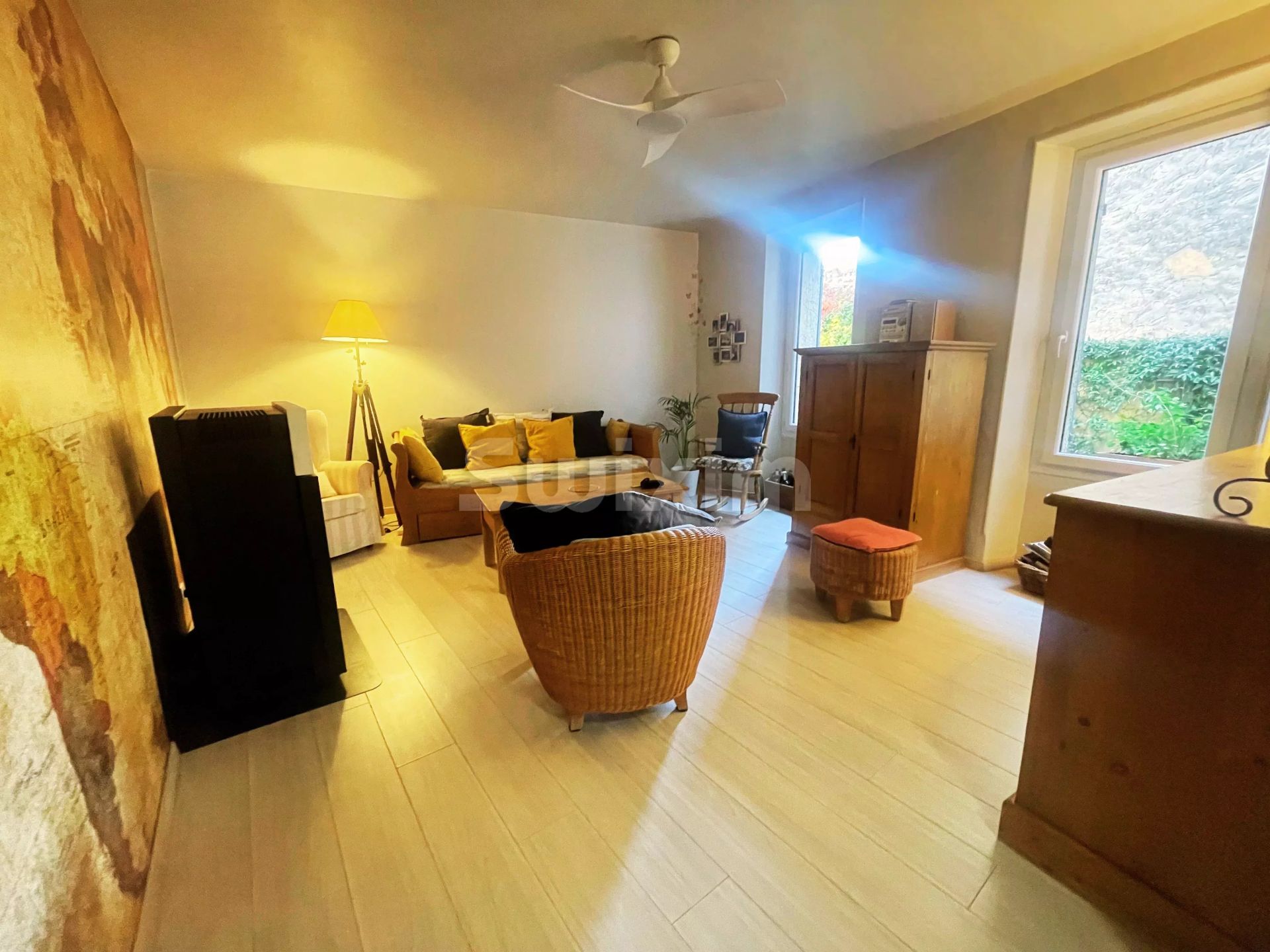 casa 5 Camere in vendita su Rochegude (26790)