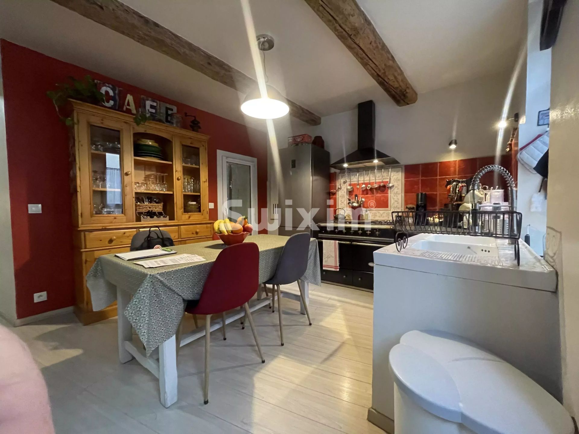 casa 5 Camere in vendita su Rochegude (26790)