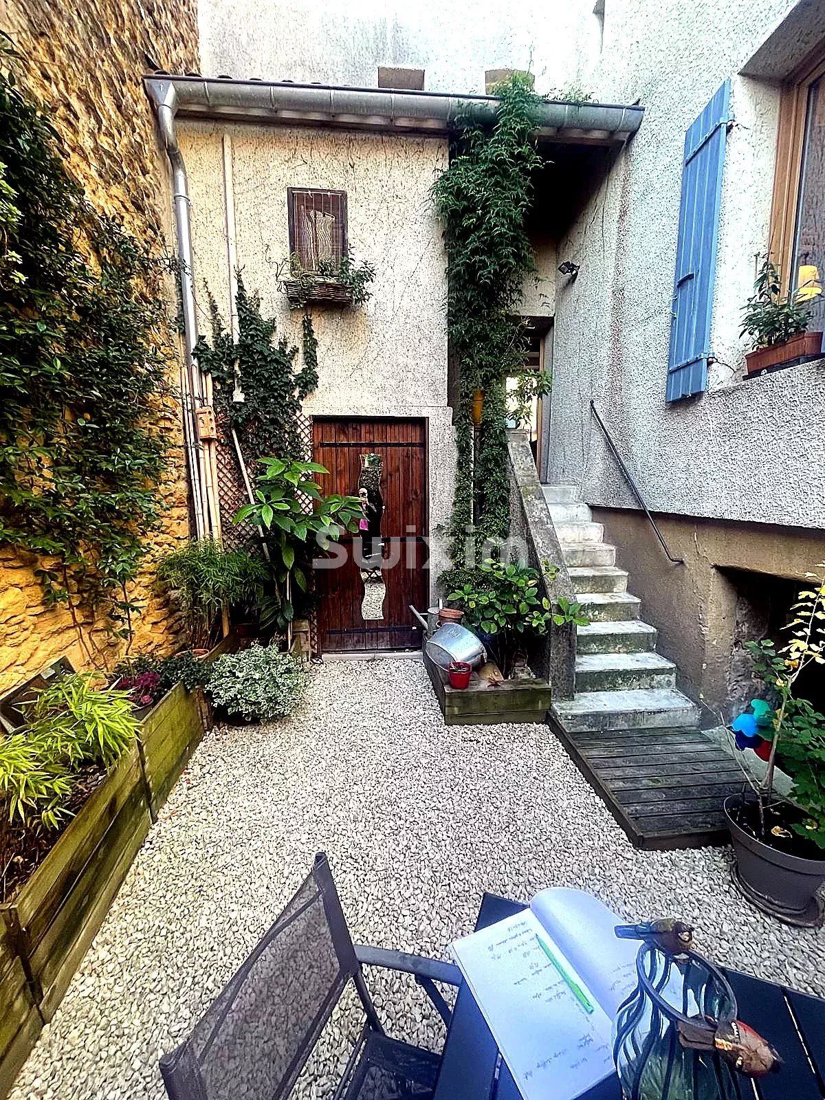 casa 5 Camere in vendita su Rochegude (26790)