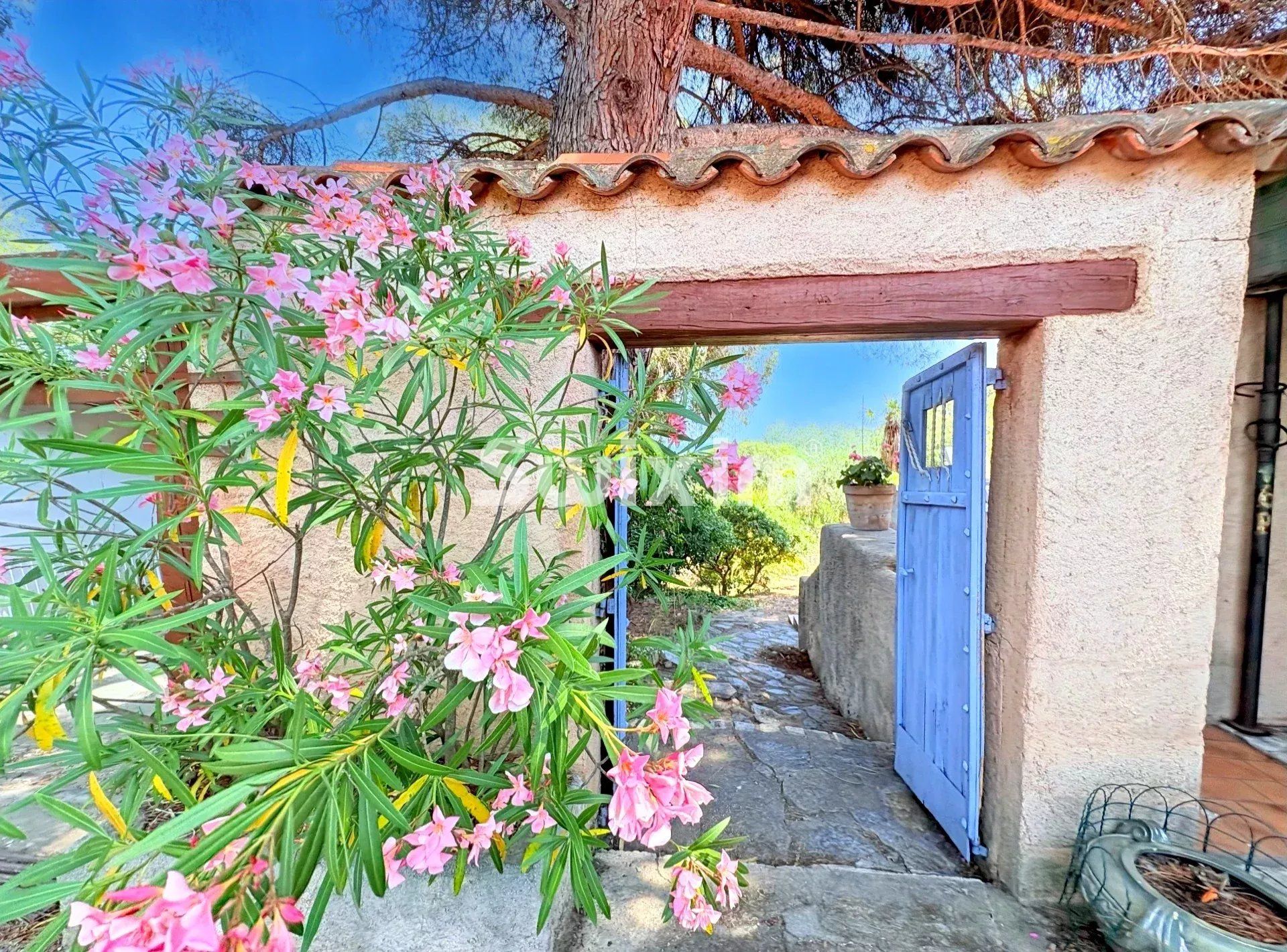 maison 6 Pièces en vente sur Saint-Tropez (83990)