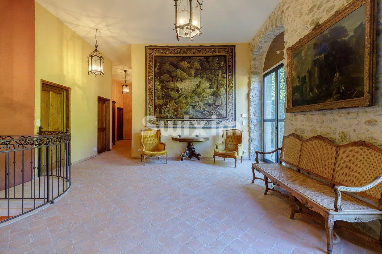 propriété 10 Pièces en vente sur Bourdeaux (26460)