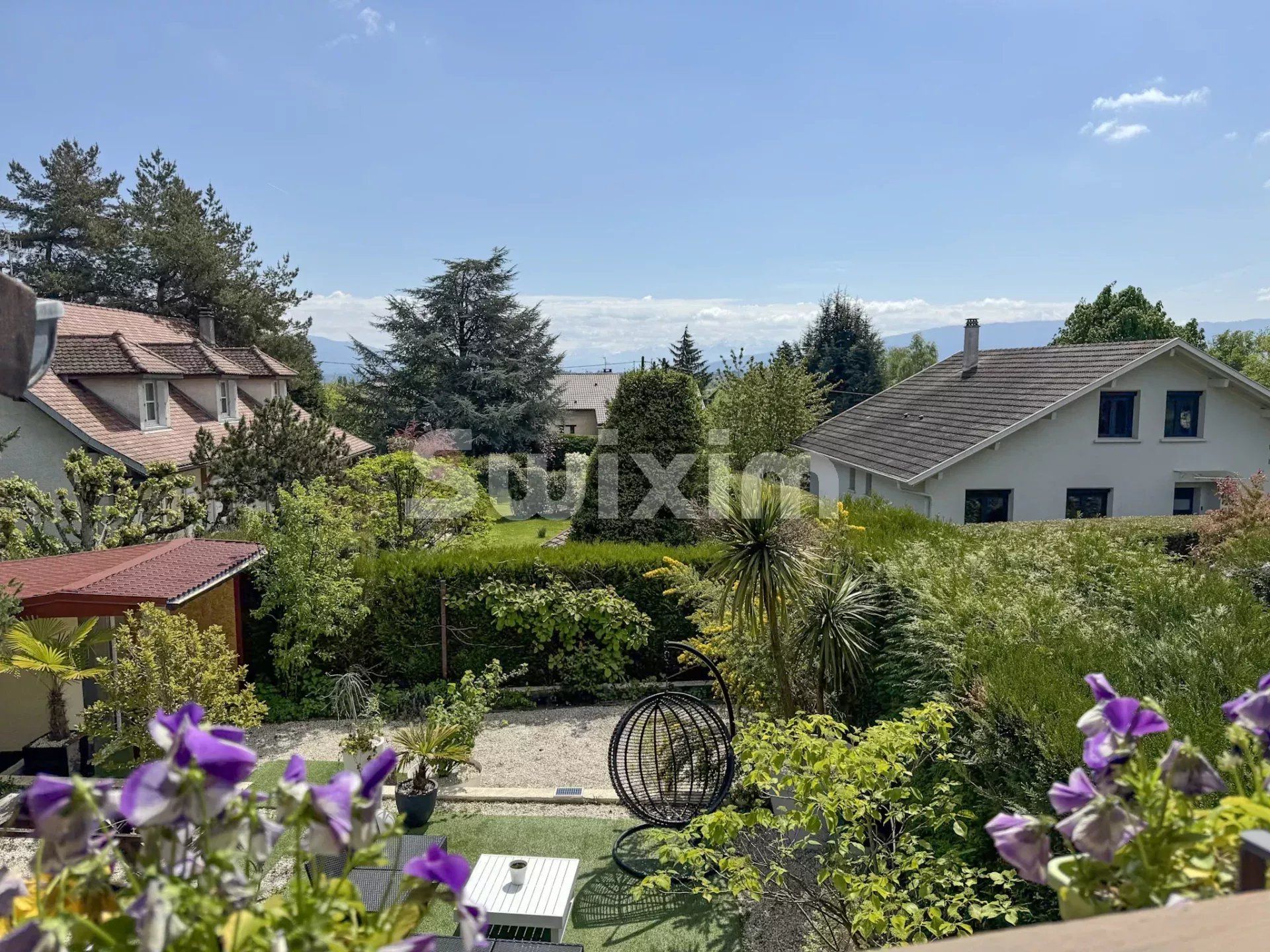 apartment 3 Rooms for sale on Prévessin-Moëns (01280)