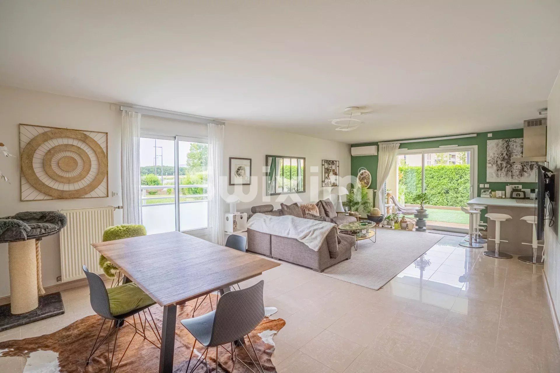 apartamento 3 Salas en venta en Ferney-Voltaire (01210)