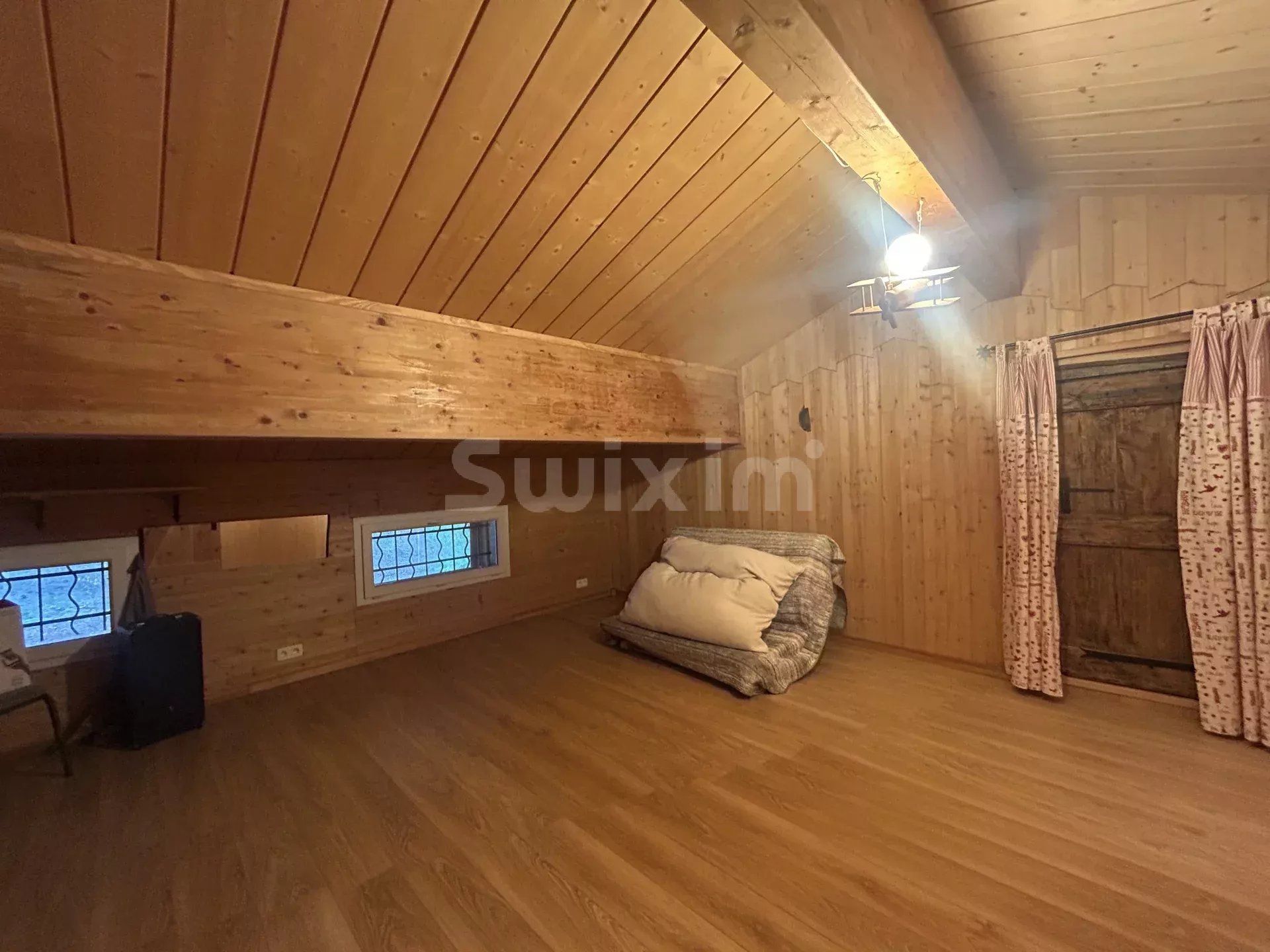 casa 7 Camere in vendita su Louhans (71500)