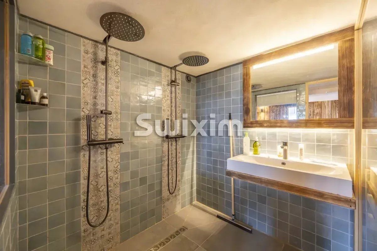 apartment 5 Rooms for sale on Risoul (05600)