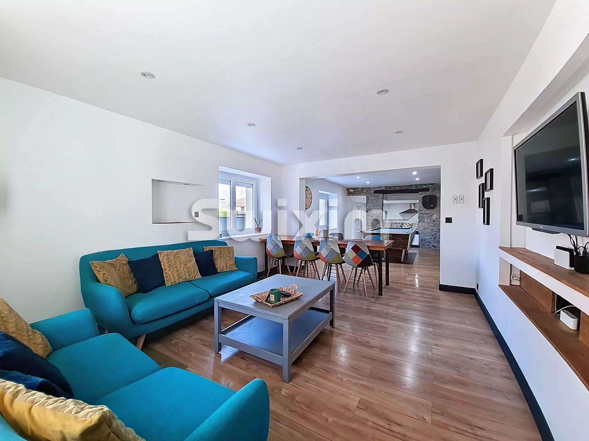 maison 8 Pièces en vente sur Saint-Germain-sur-Rhône (74910)