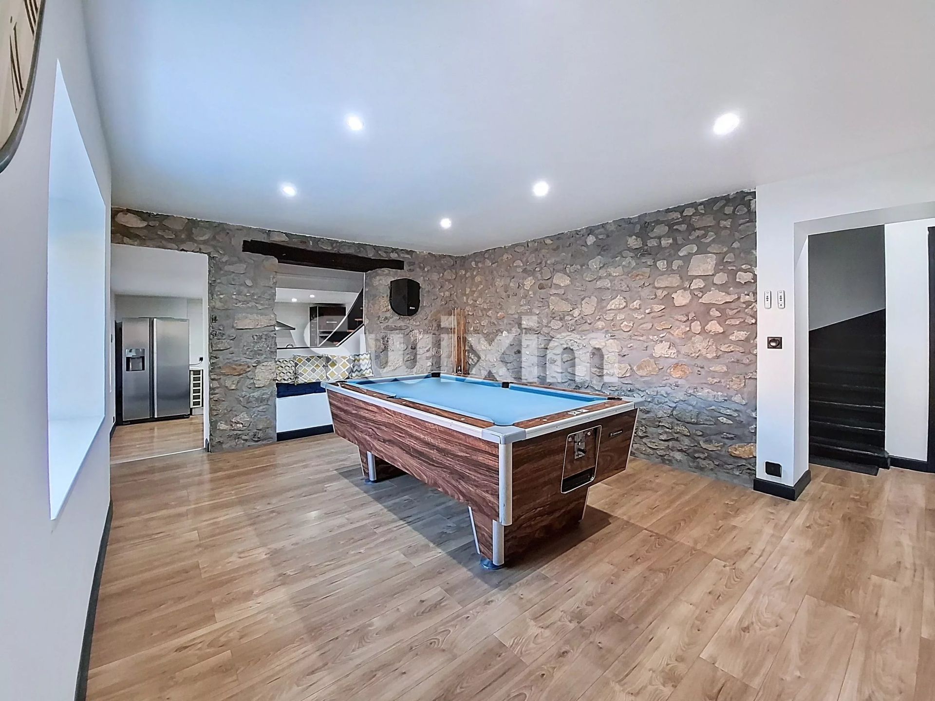 maison 8 Pièces en vente sur Saint-Germain-sur-Rhône (74910)