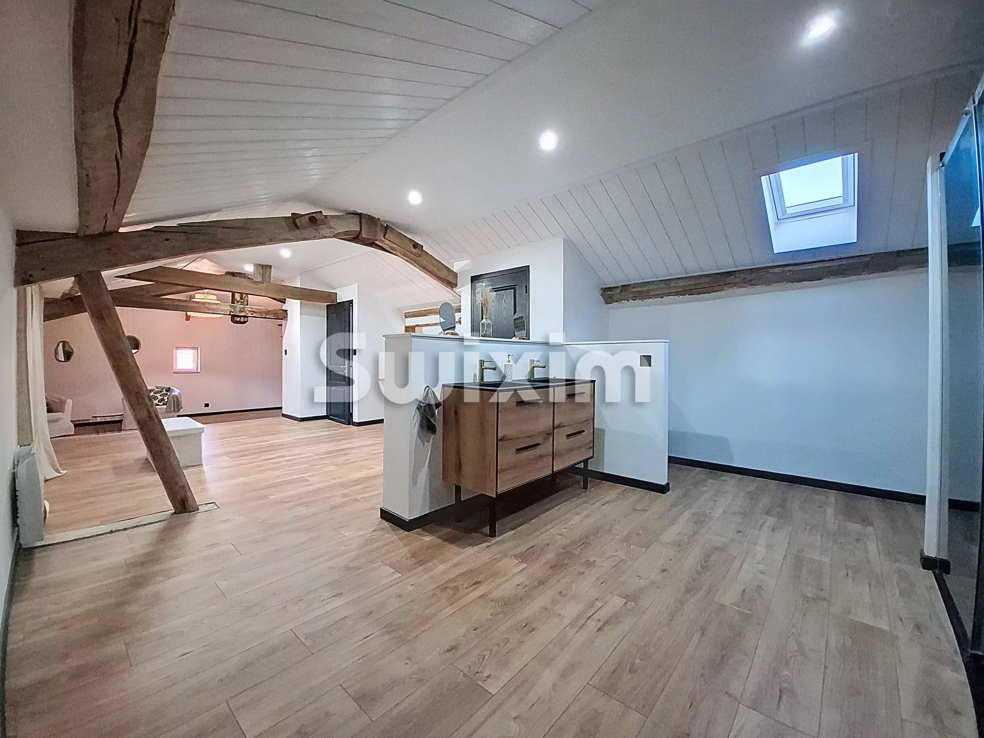 maison 8 Pièces en vente sur Saint-Germain-sur-Rhône (74910)