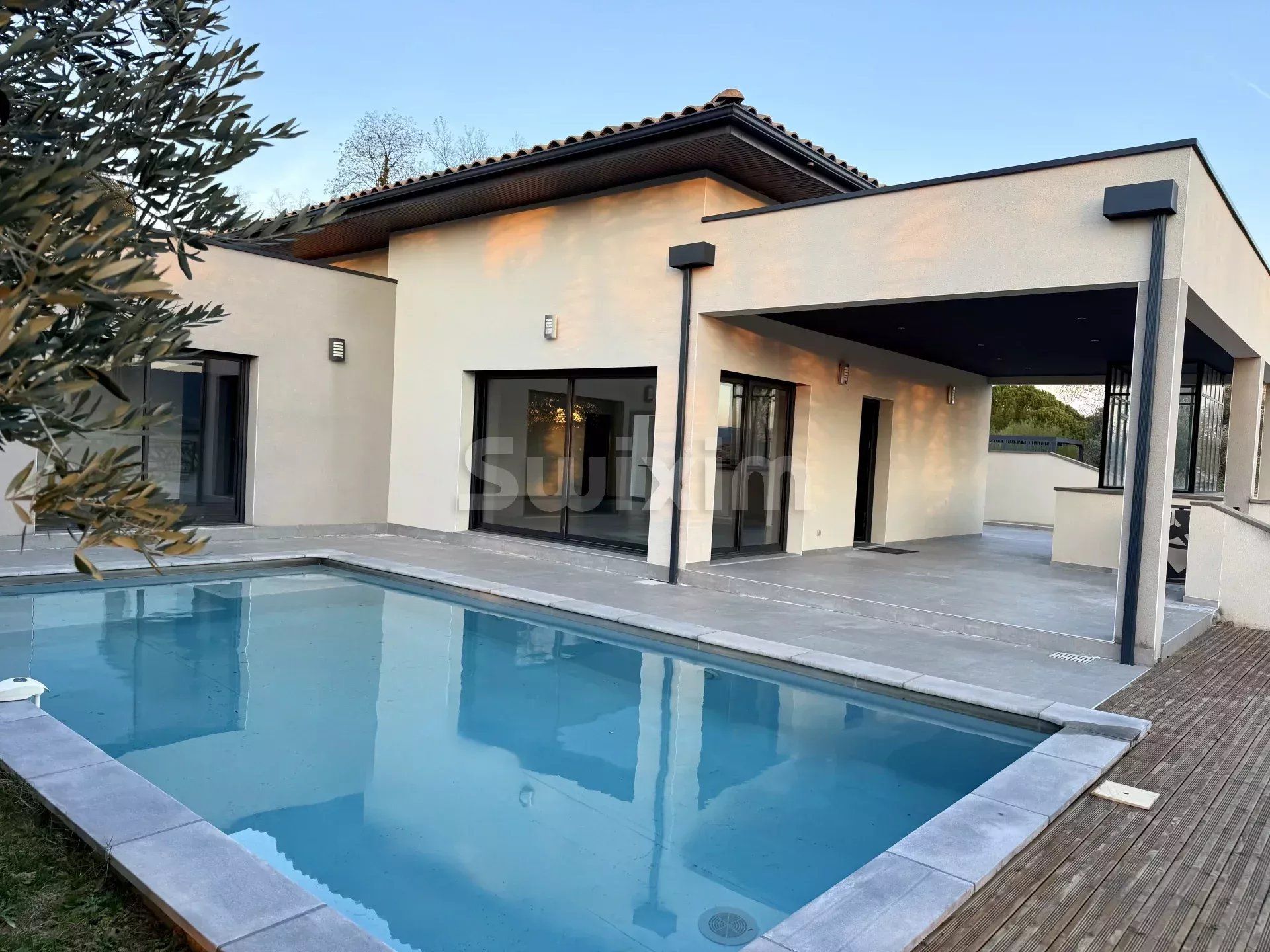 casa 5 Camere in vendita su Montboucher-sur-Jabron (26740)