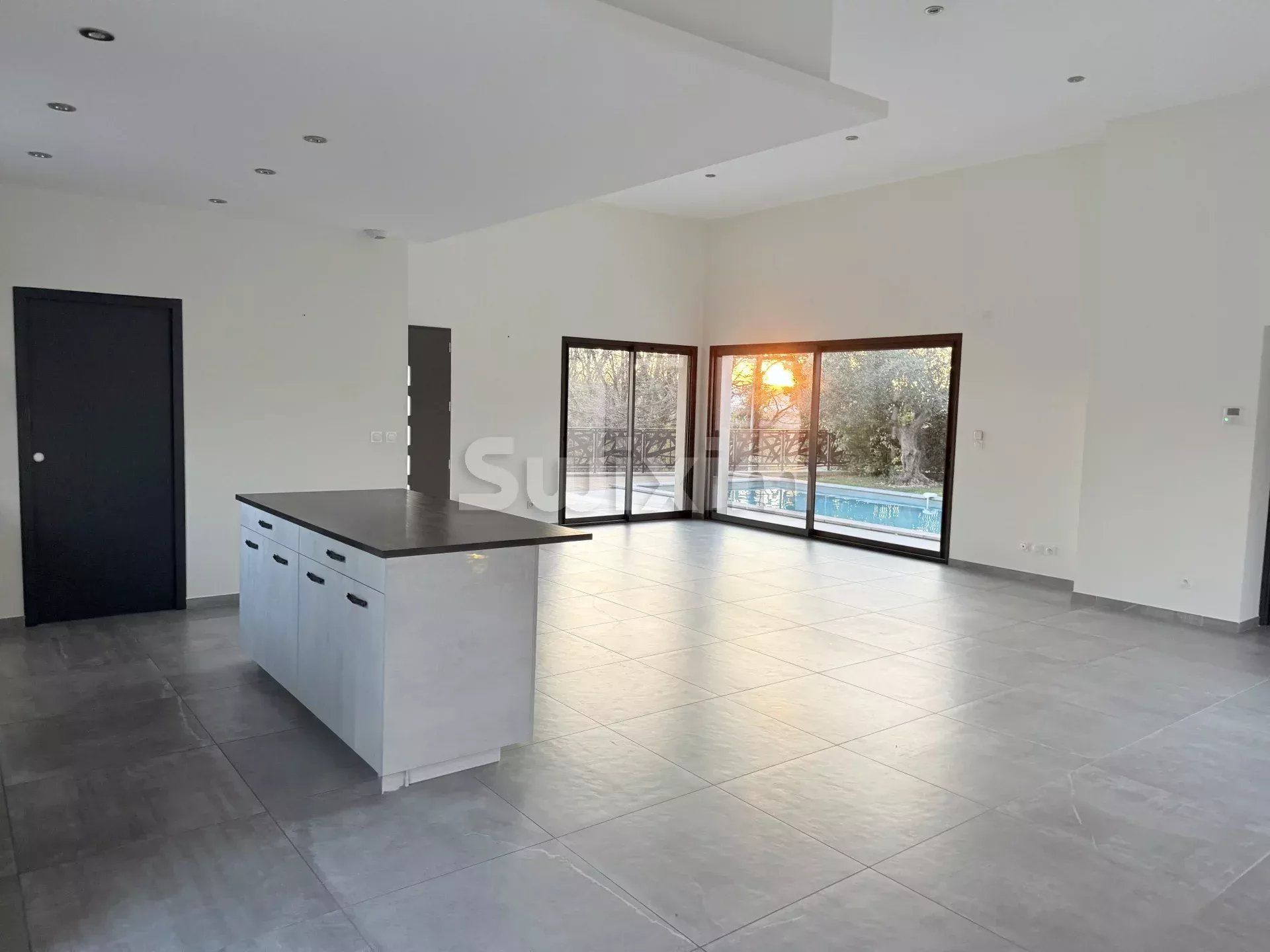 casa 5 Camere in vendita su Montboucher-sur-Jabron (26740)