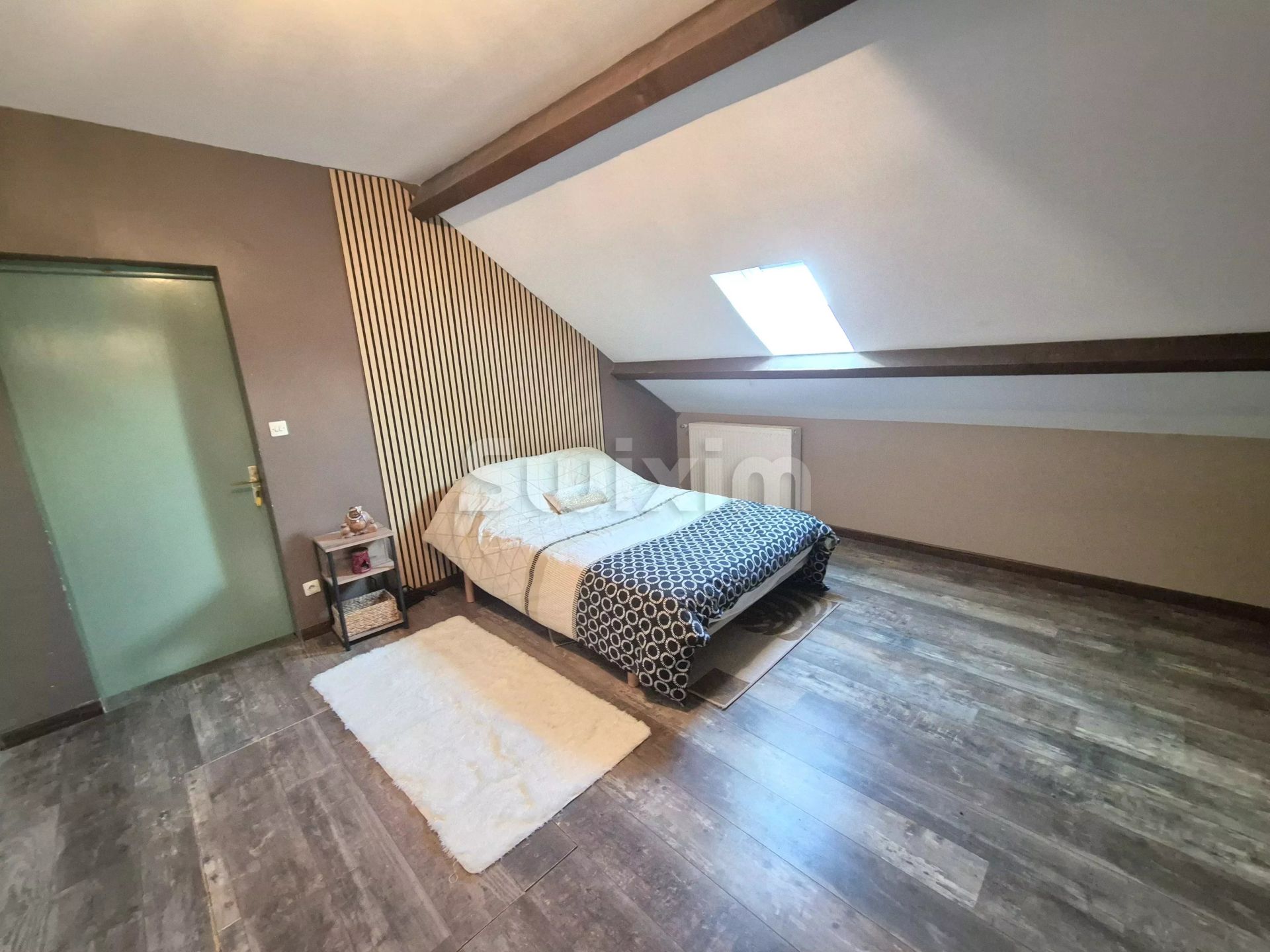 house 7 Rooms for sale on Auxonne (21130)