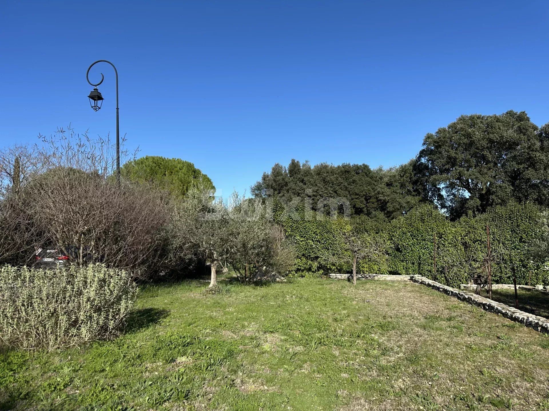 grundst&uuml;ck zum verkauf auf Sommières (30250)