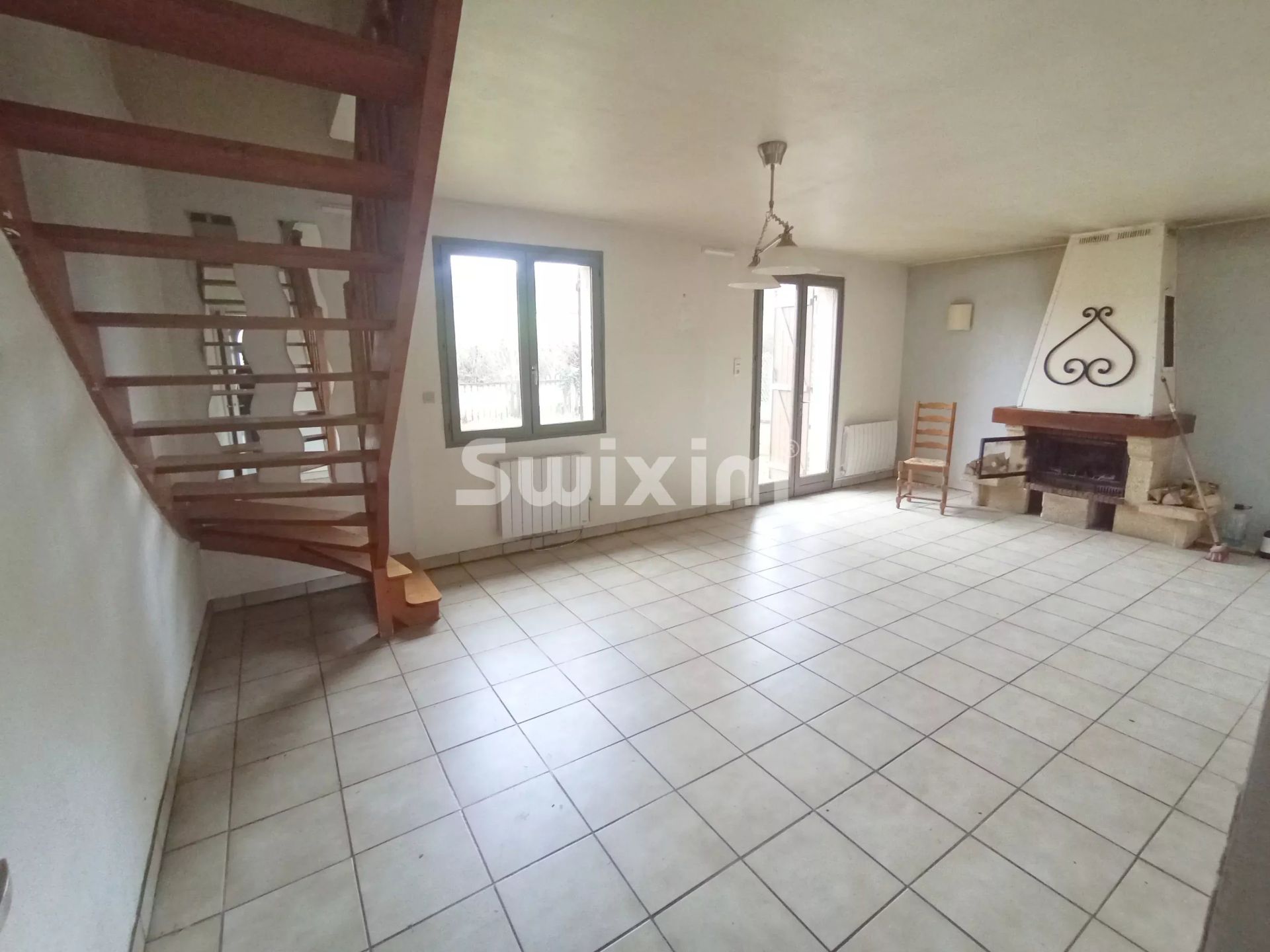 house for sale on L'Isle-sur-Serein (89440)