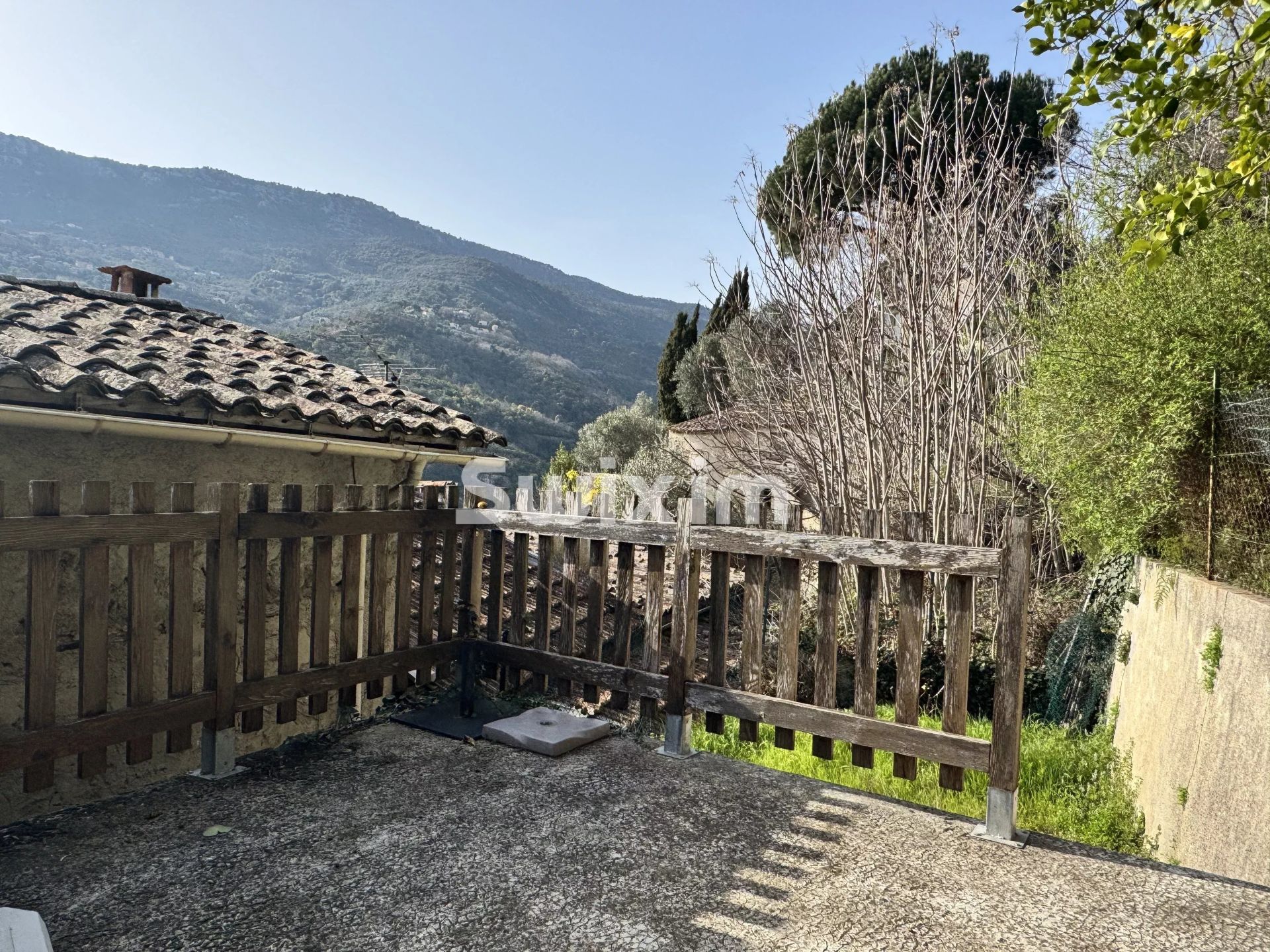 house 4 Rooms for sale on Contes (06390)