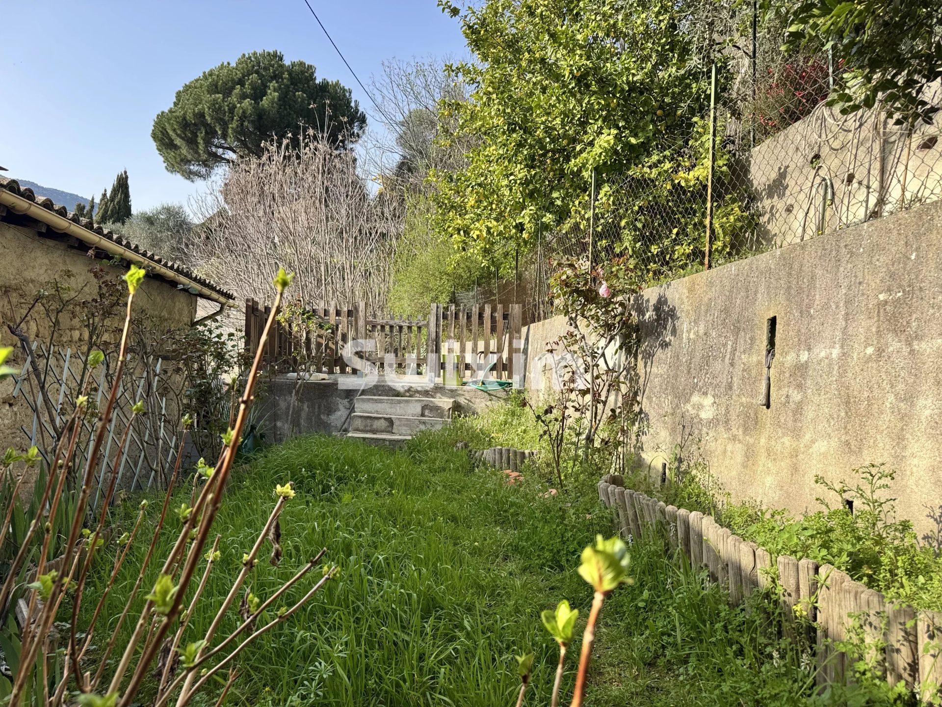 house 4 Rooms for sale on Contes (06390)