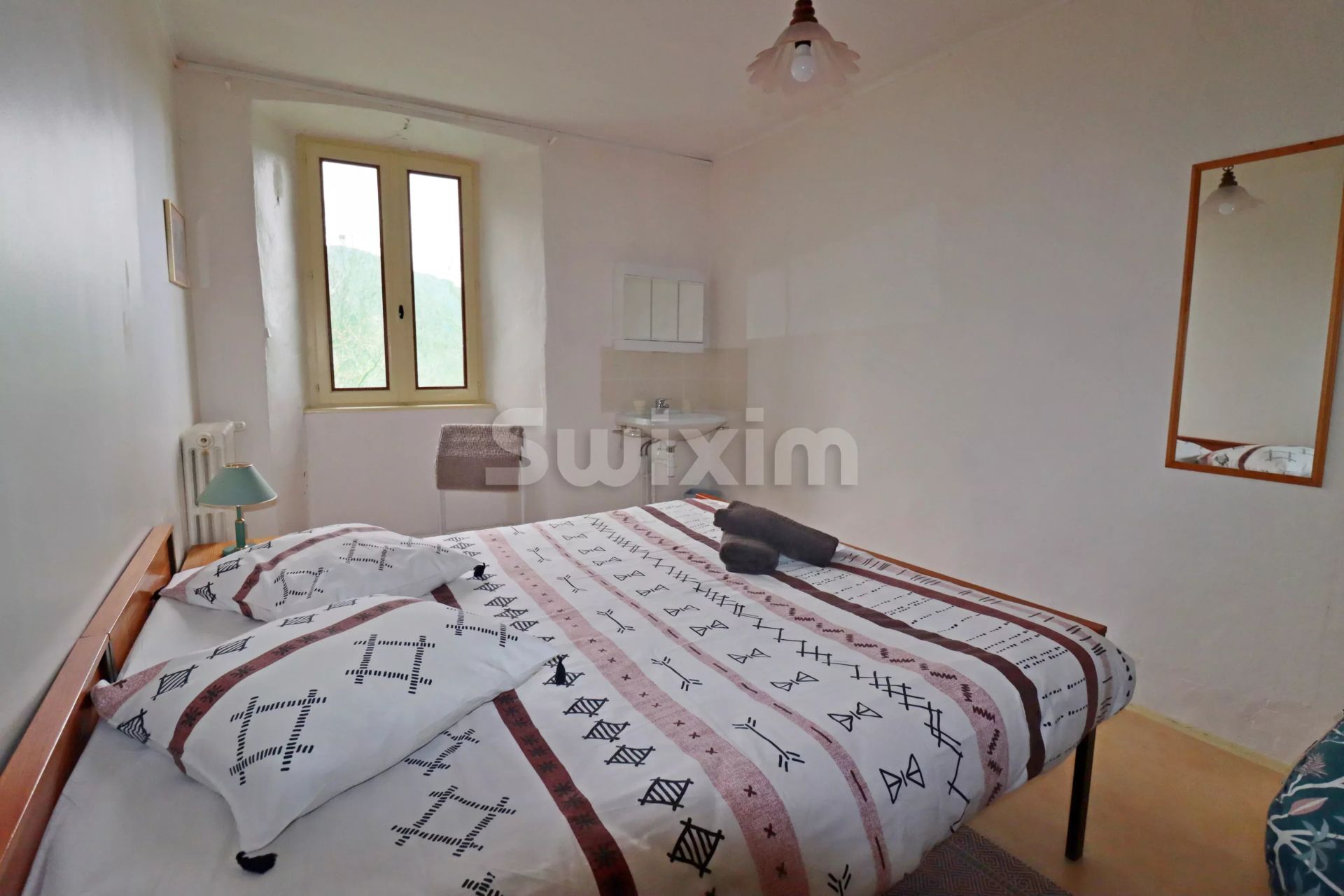 propriété 40 Pièces en vente sur Lamastre (07270)