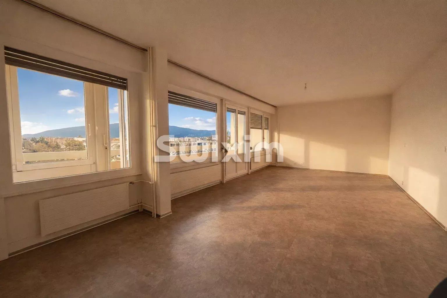 duplex 9 Rooms for sale on Chêne-Bougeries (1224)