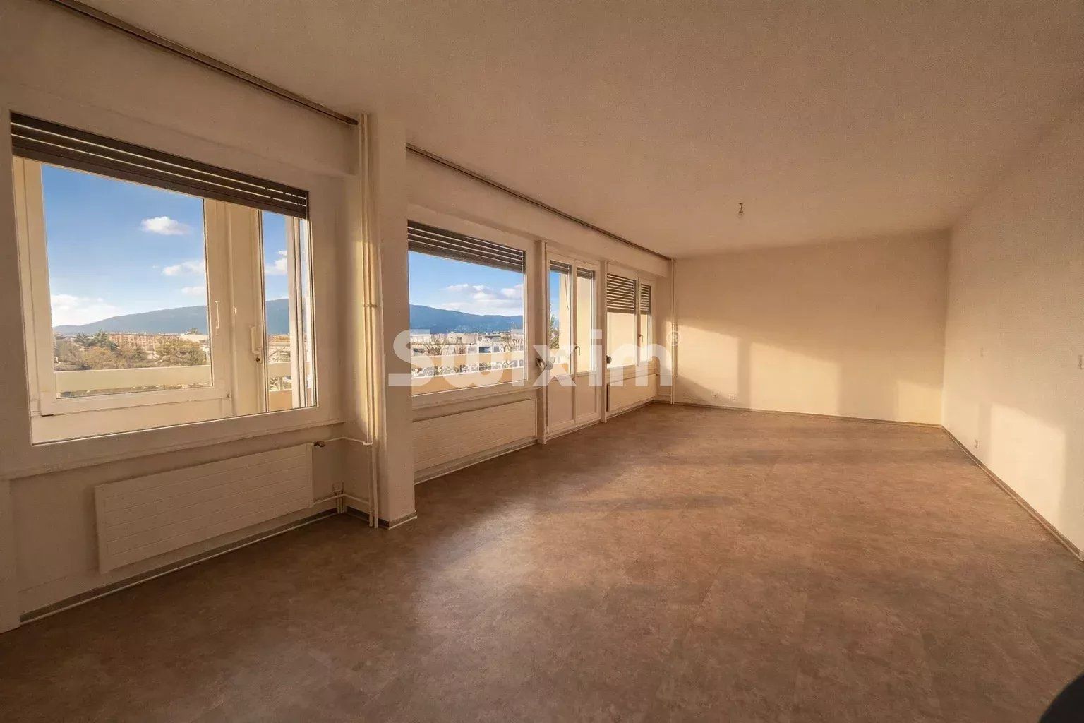 duplex 9 Rooms for sale on Chêne-Bougeries (1224)