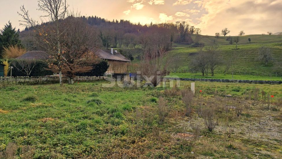 Vendita Terreno edificabile Lornay 623&nbsp;m²