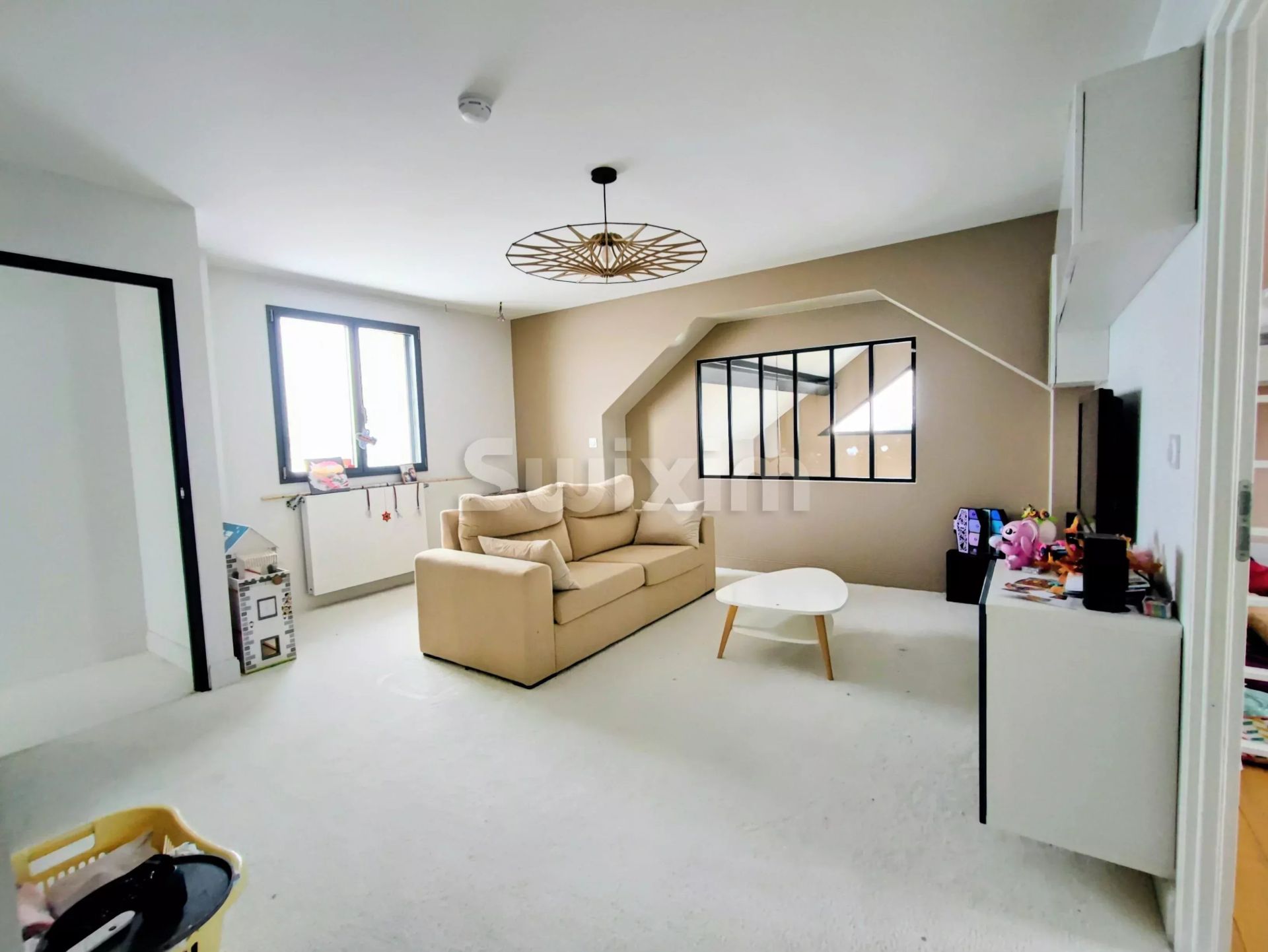 house 10 Rooms for sale on Beaune (21200)