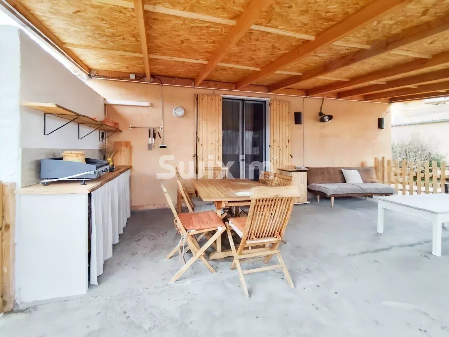 house 4 Rooms for sale on Donzère (26290)