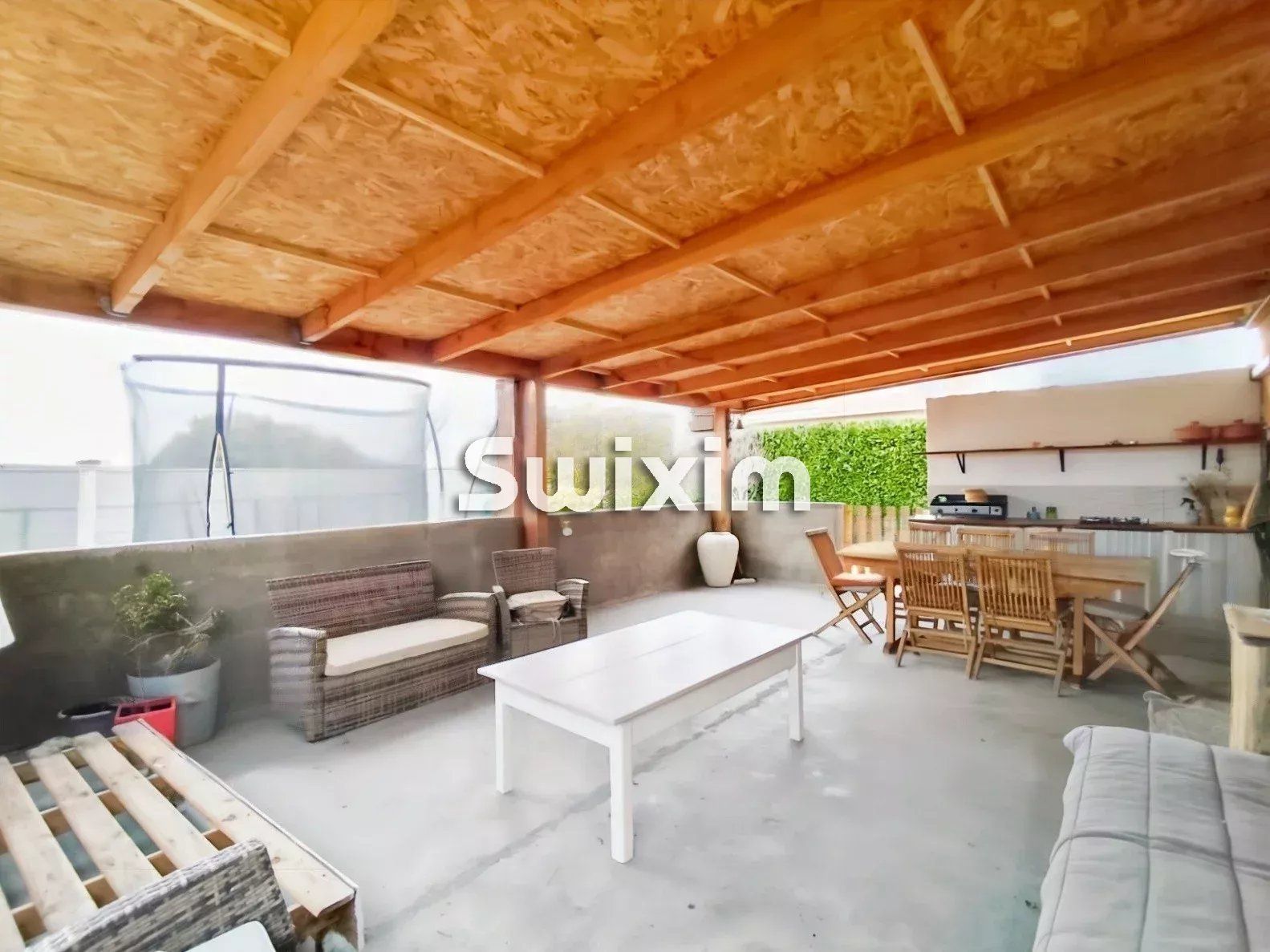 house 4 Rooms for sale on Donzère (26290)