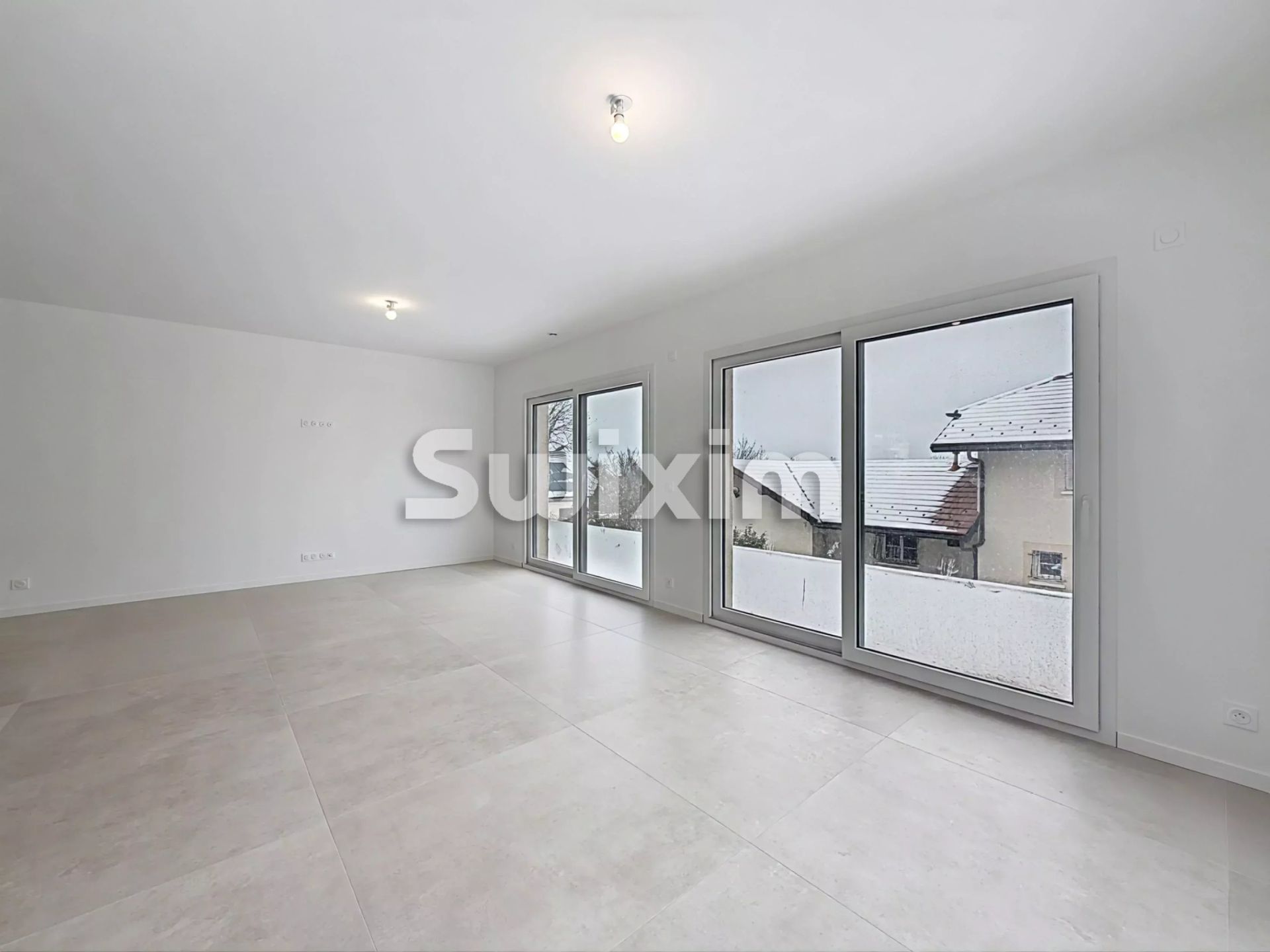 casa 6 Camere in vendita su Échenevex (01170)