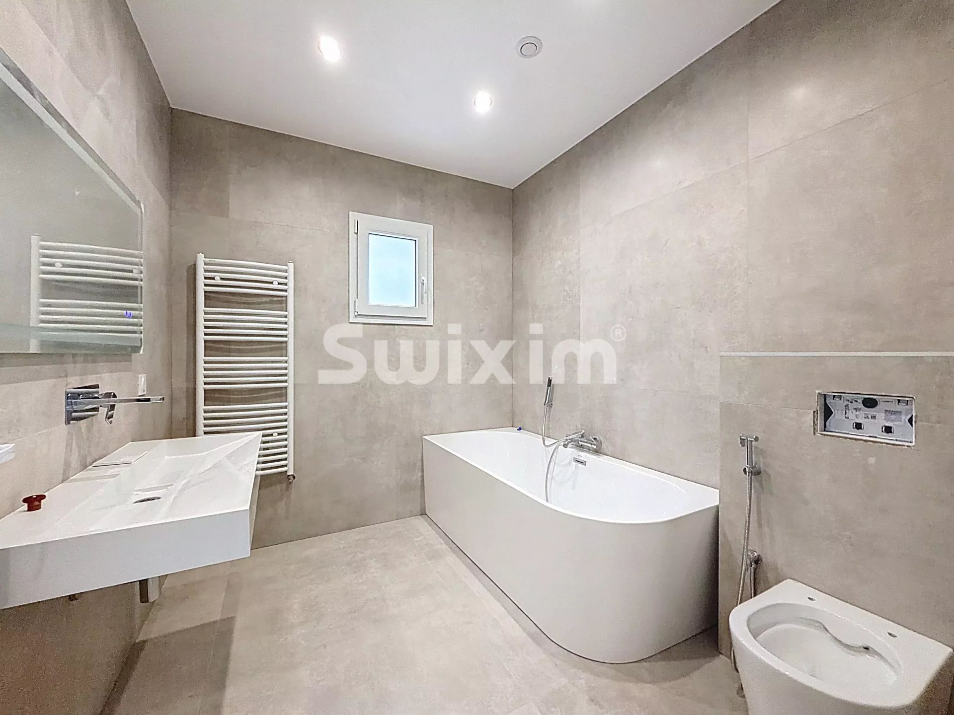 casa 6 Camere in vendita su Échenevex (01170)