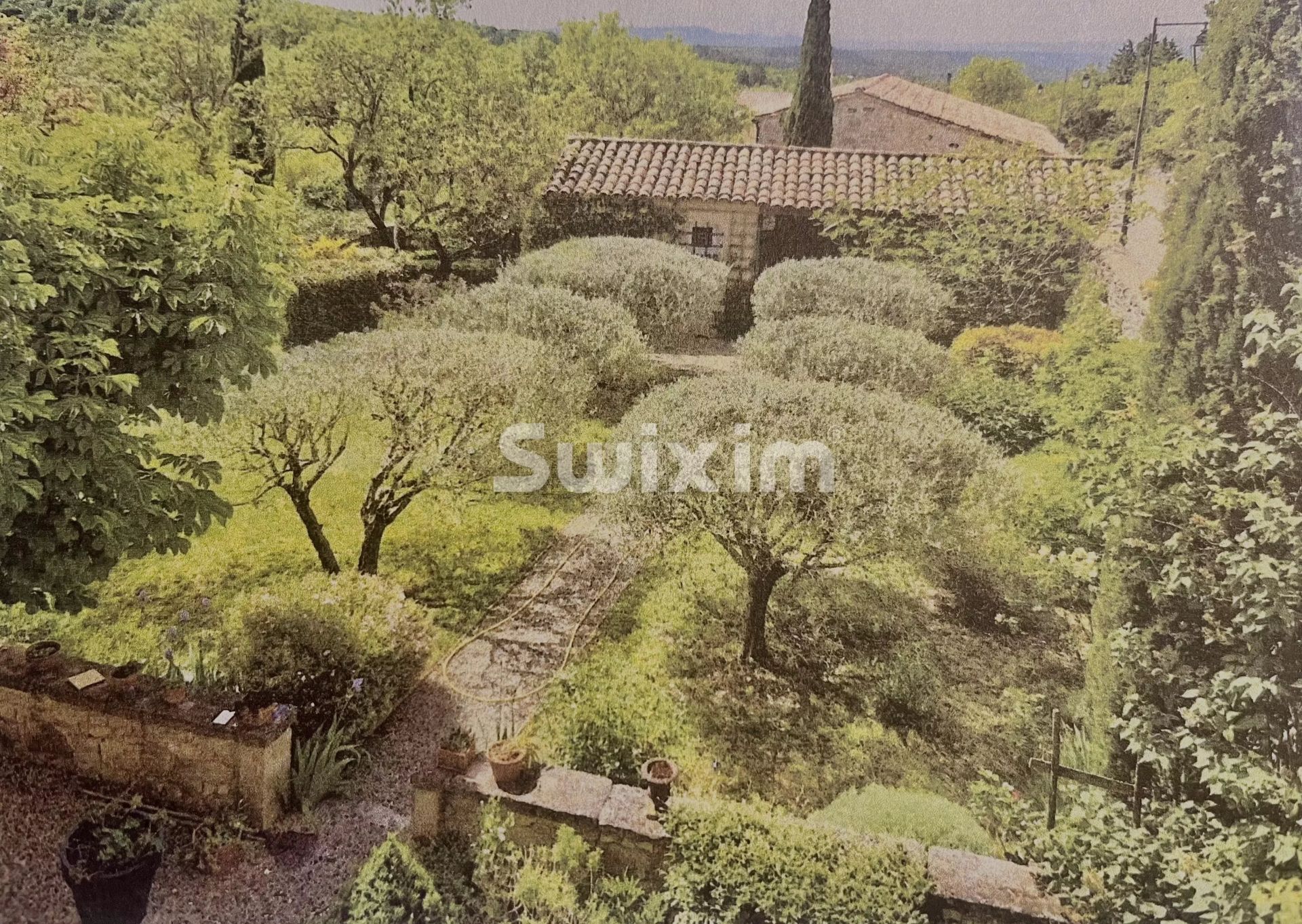 propriété 8 Pièces en vente sur Grignan (26230)