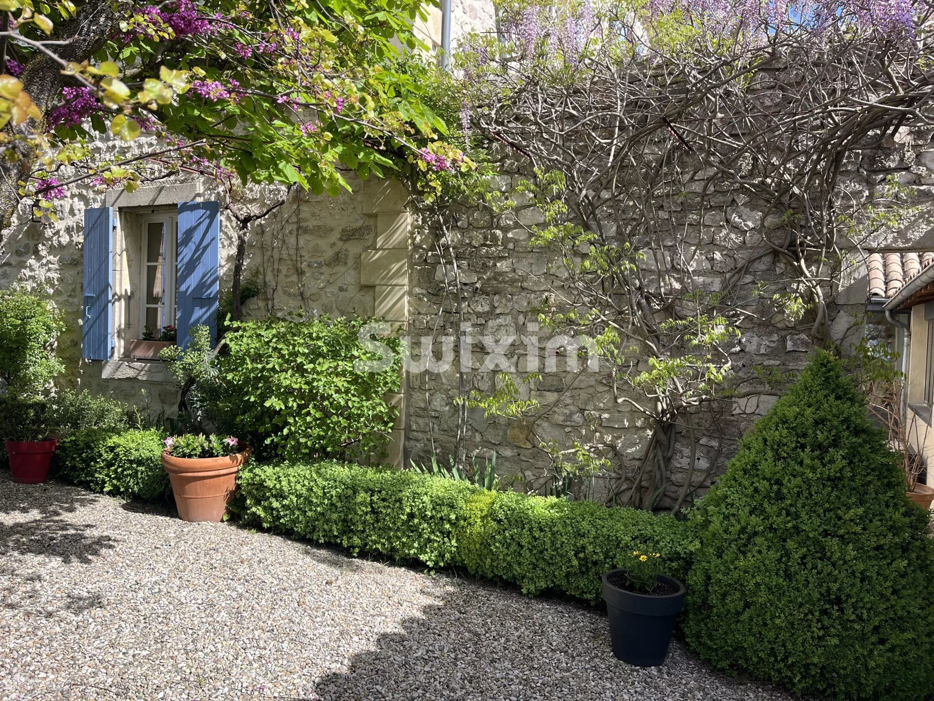 proprietà 8 Camere in vendita su Grignan (26230)