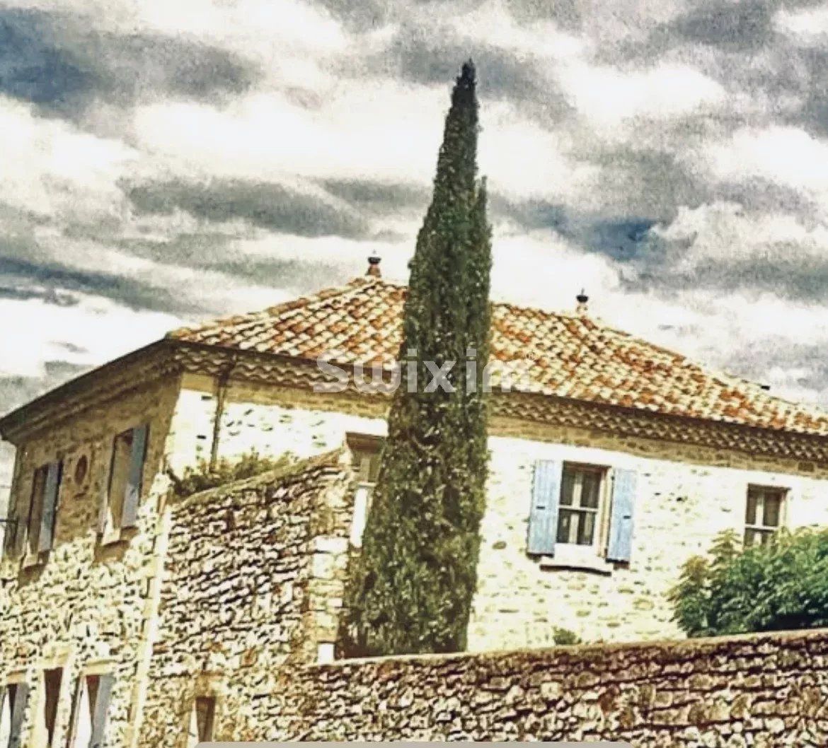 propriété 8 Pièces en vente sur Grignan (26230)