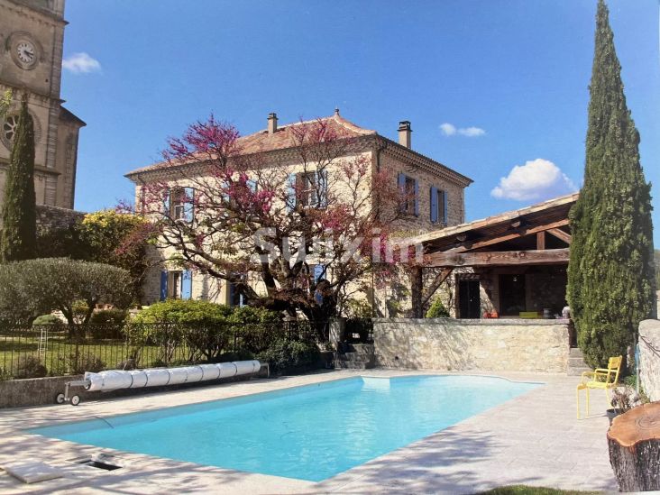 Vente Propriété Grignan 8&nbsp;Pièces 230&nbsp;m²