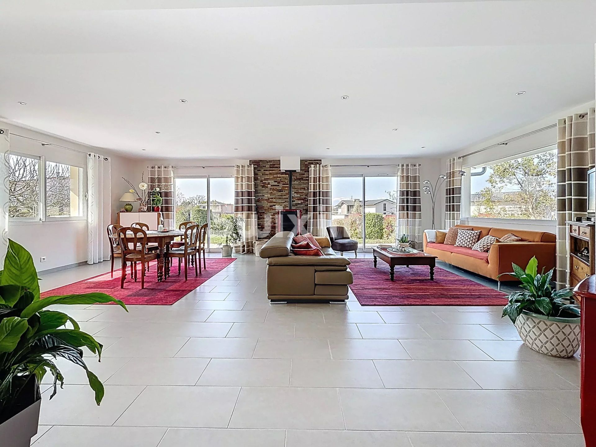 casa 4 Camere in vendita su Messery (74140)