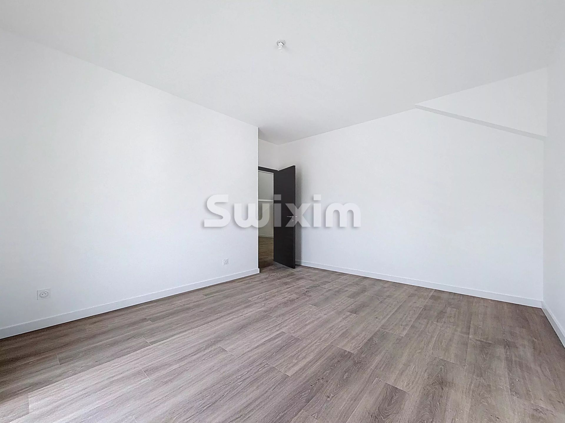 casa 5 Camere in vendita su Bons-en-Chablais (74890)