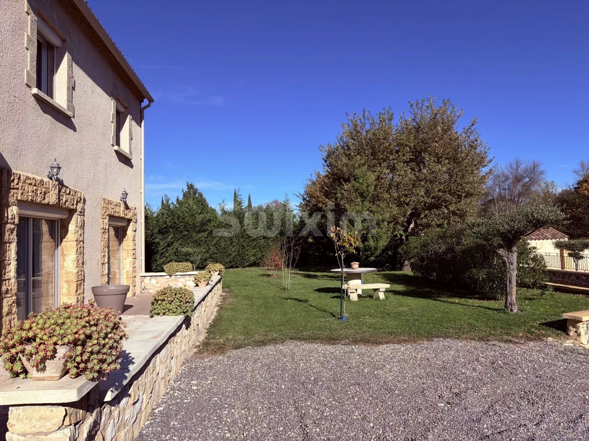 maison 8 Pièces en vente sur Uzès (30700)