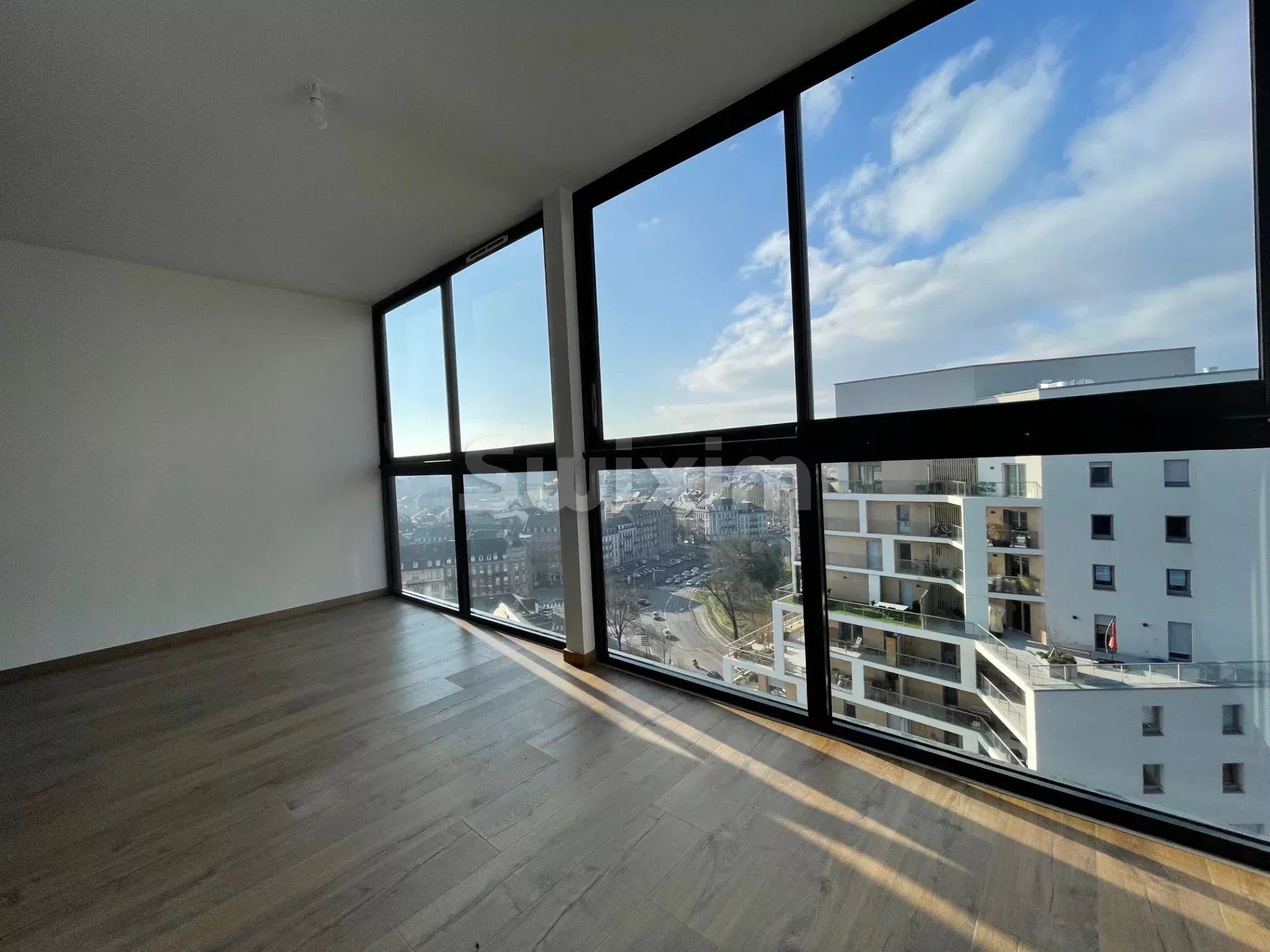 apartment 4 Rooms for rent on Strasbourg (67000)