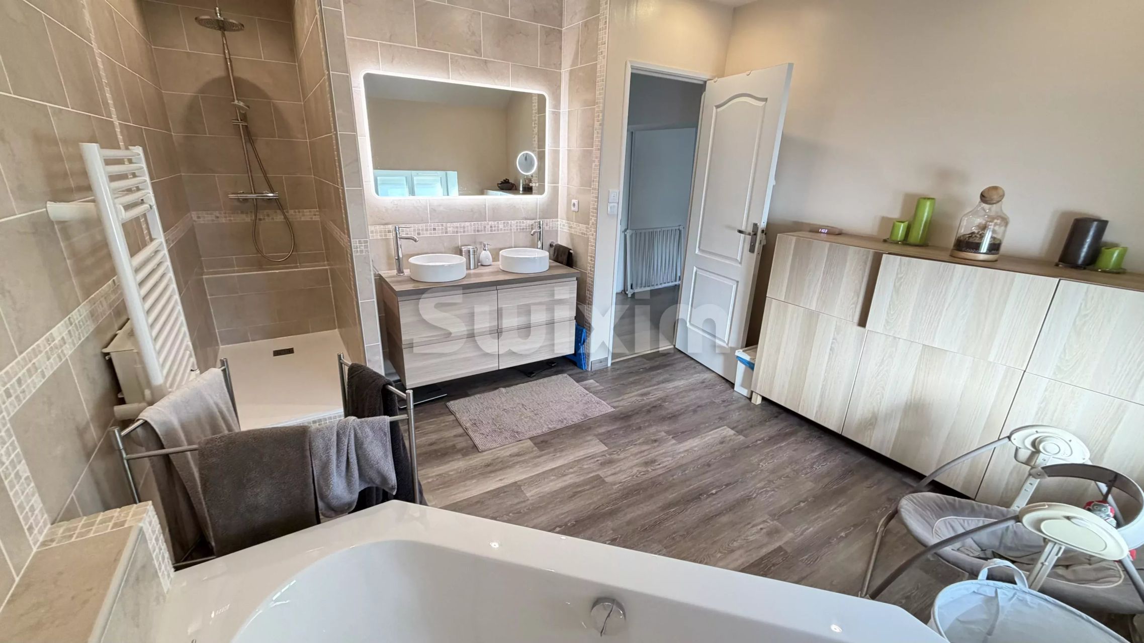 house 5 Rooms for sale on Auxonne (21130)