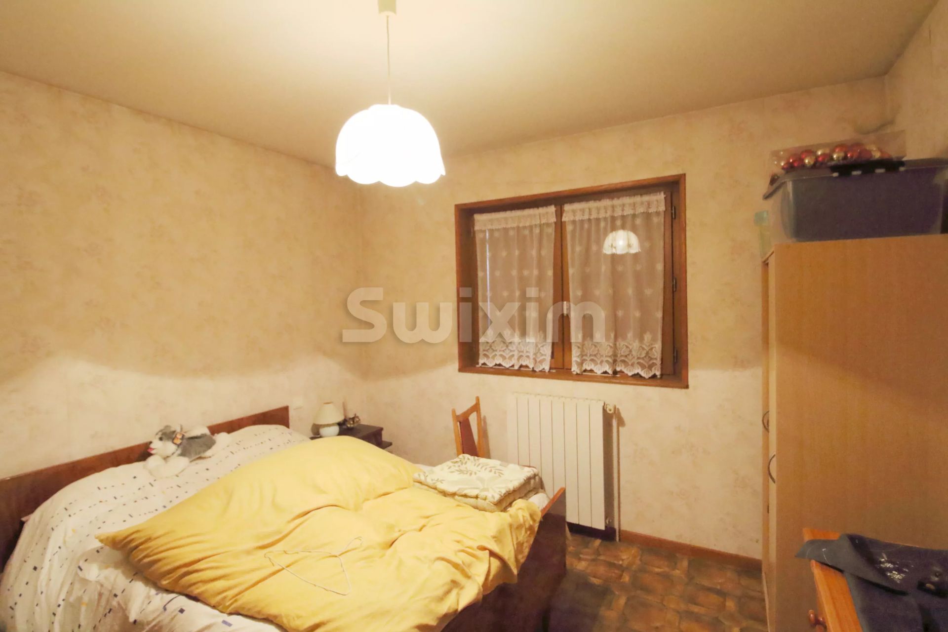 house 4 Rooms for sale on Saint-Hippolyte (25190)