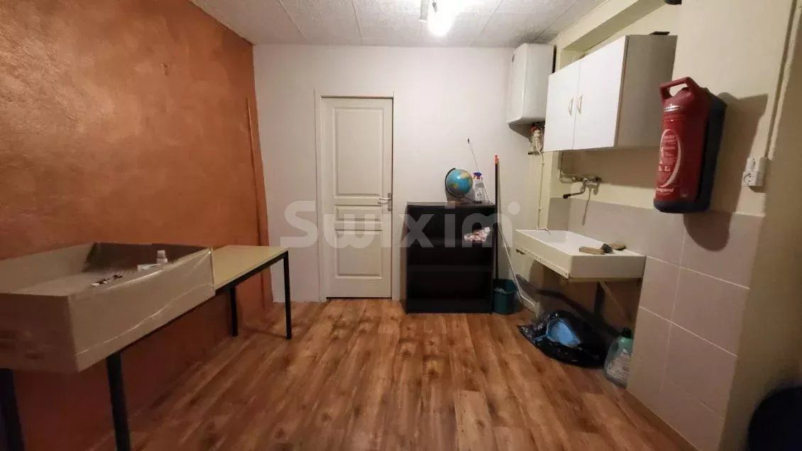 locale commerciale 2 Camere in vendita su Lons-le-Saunier (39000)