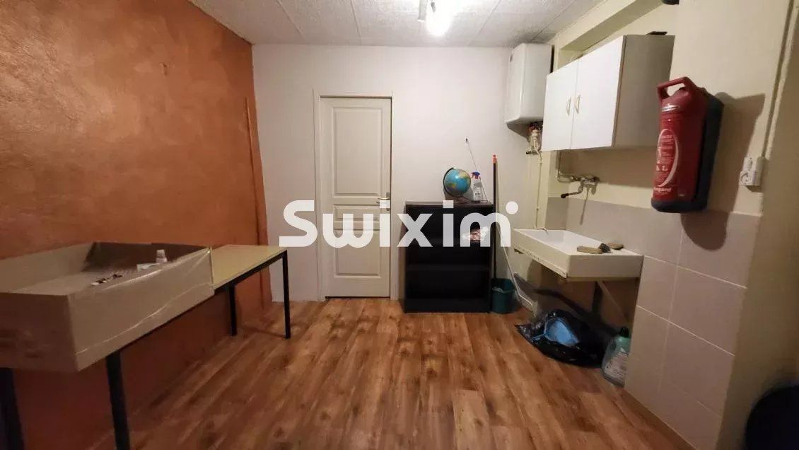 locale commerciale 2 Camere in vendita su Lons-le-Saunier (39000)