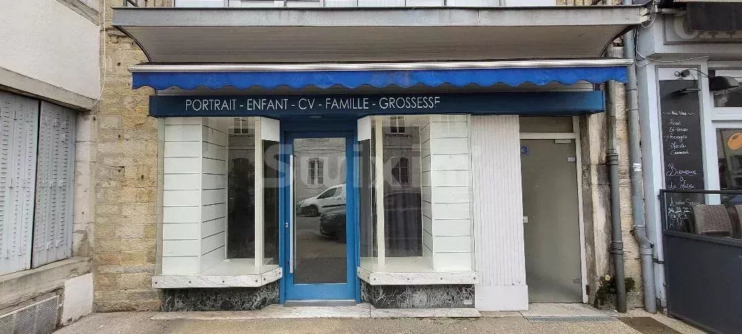 locale commerciale 2 Camere in vendita su Lons-le-Saunier (39000)